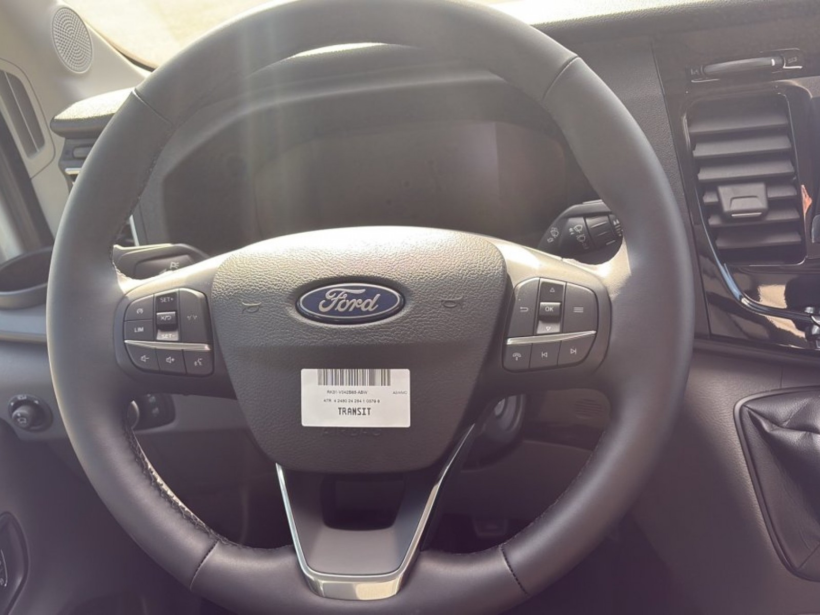 FORD - Transit Fourgon - #842183 - 11