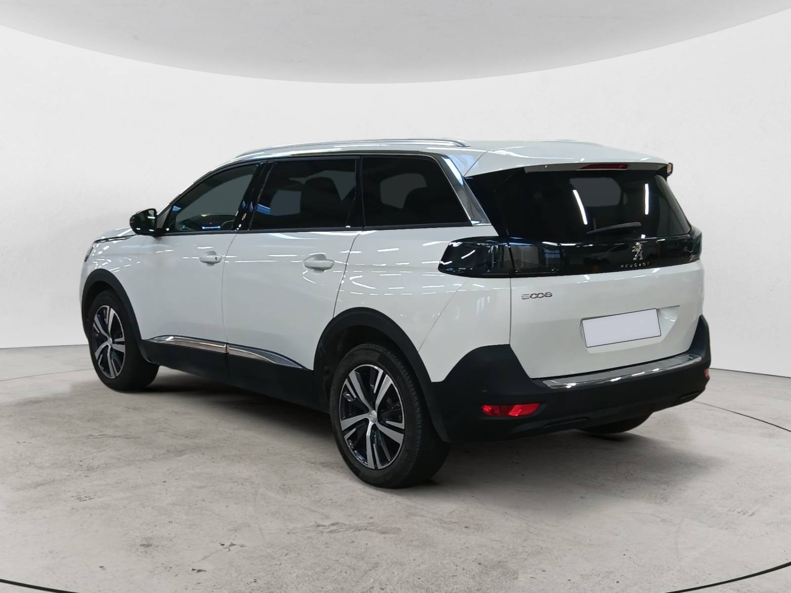 PEUGEOT - 5008 - #744594 - 2