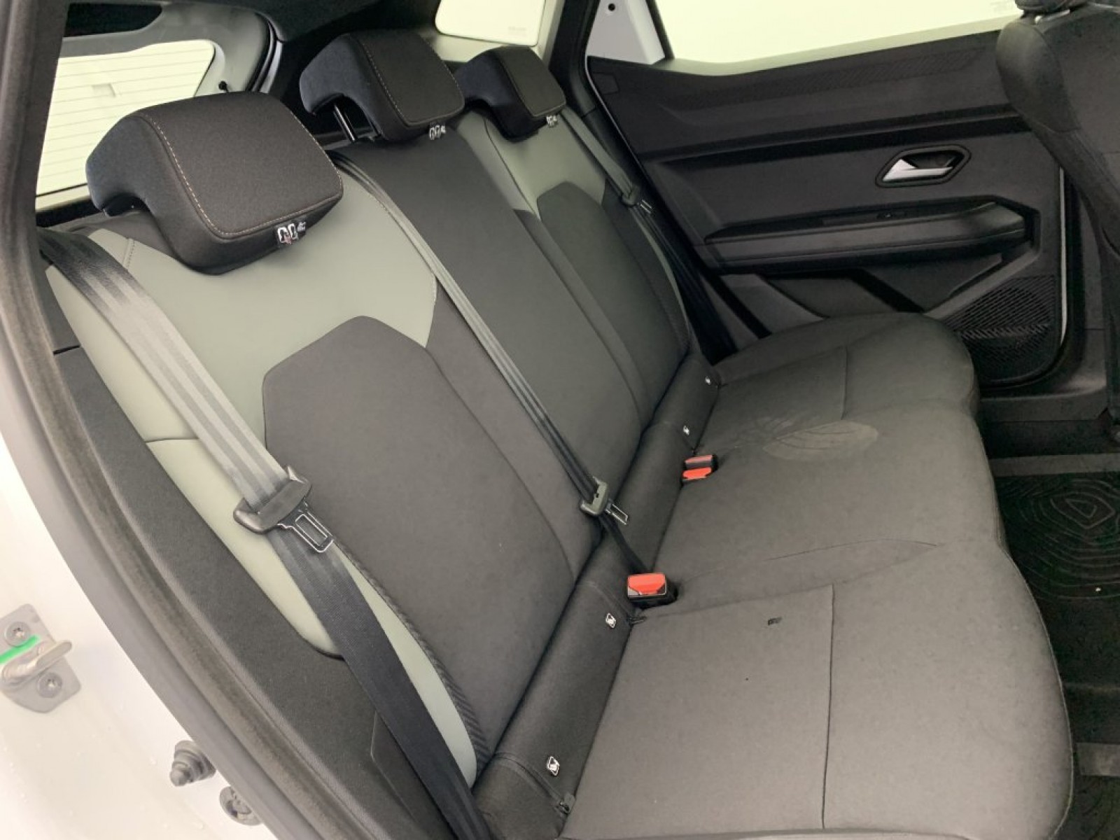 DACIA - DUSTER - #840368 - 17