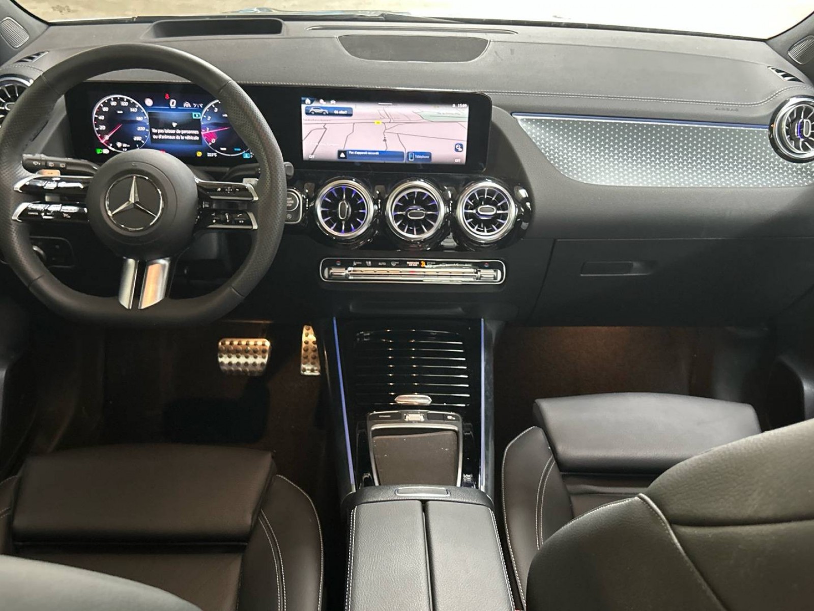 MERCEDES - GLA - #842267 - 4
