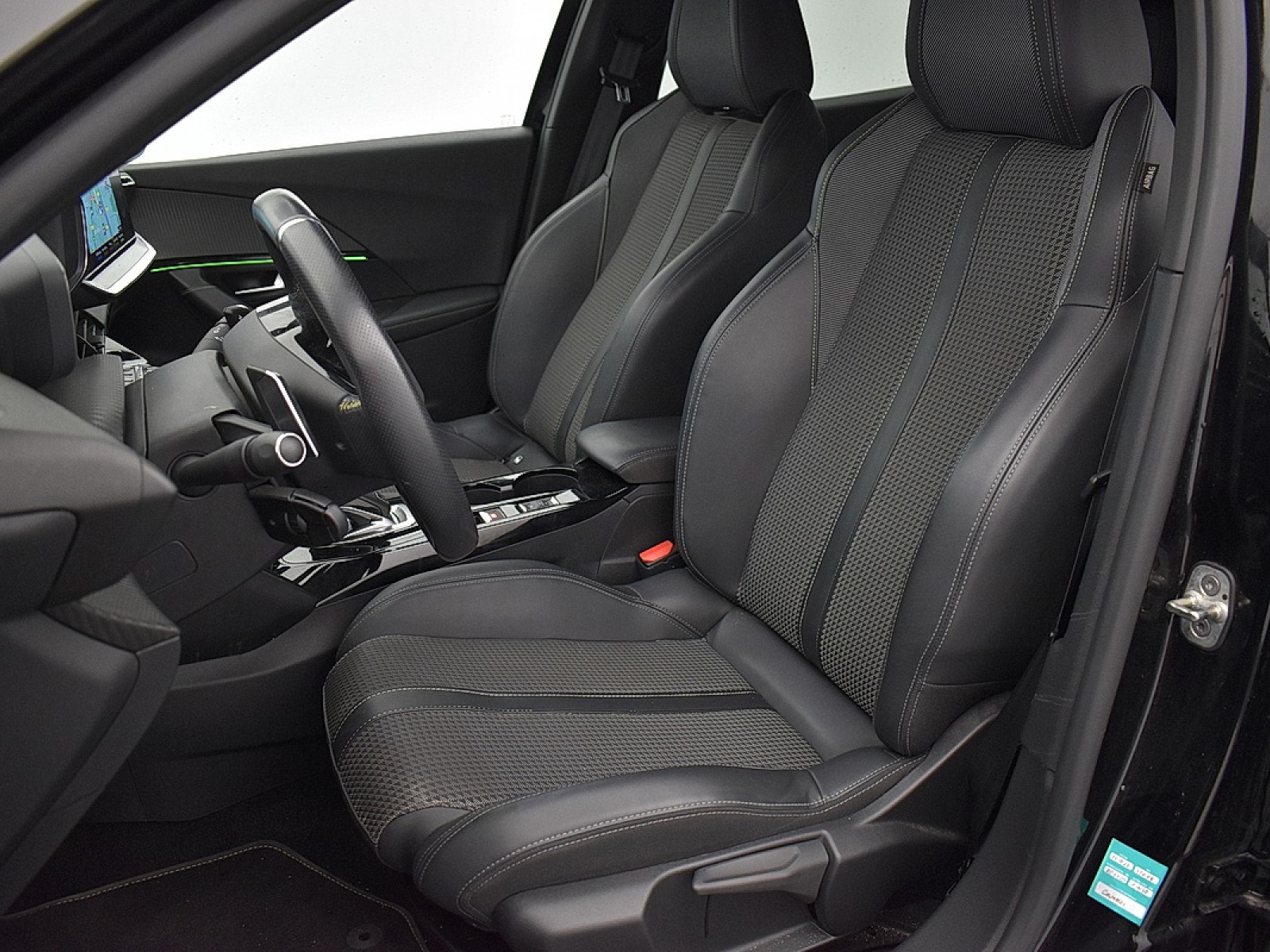 PEUGEOT - 2008 - #181028 - 7