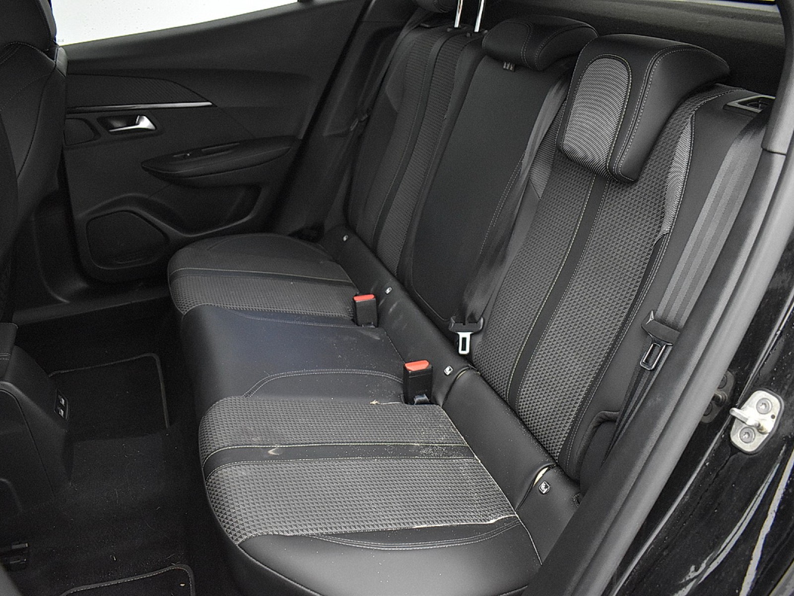 PEUGEOT - 2008 - #181028 - 8
