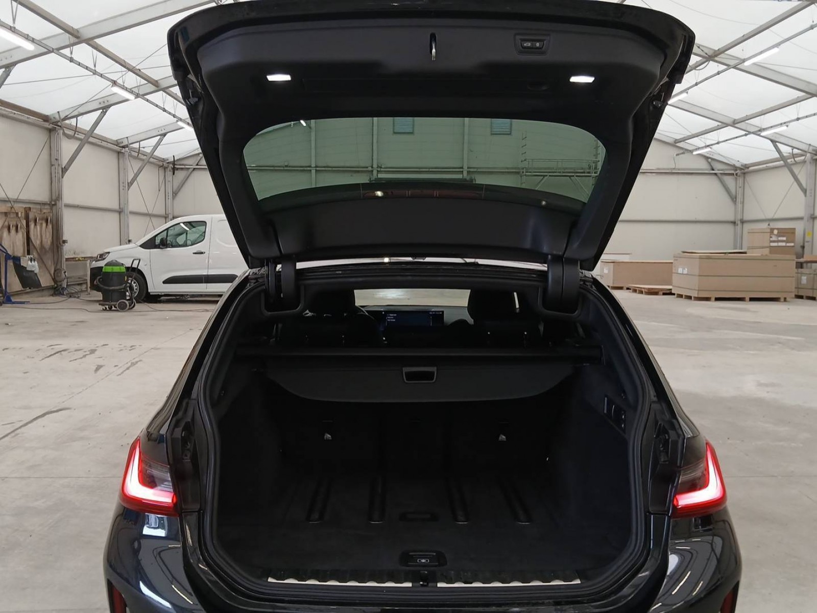 BMW - SERIE 3 TOURING G21 - #841094 - 12