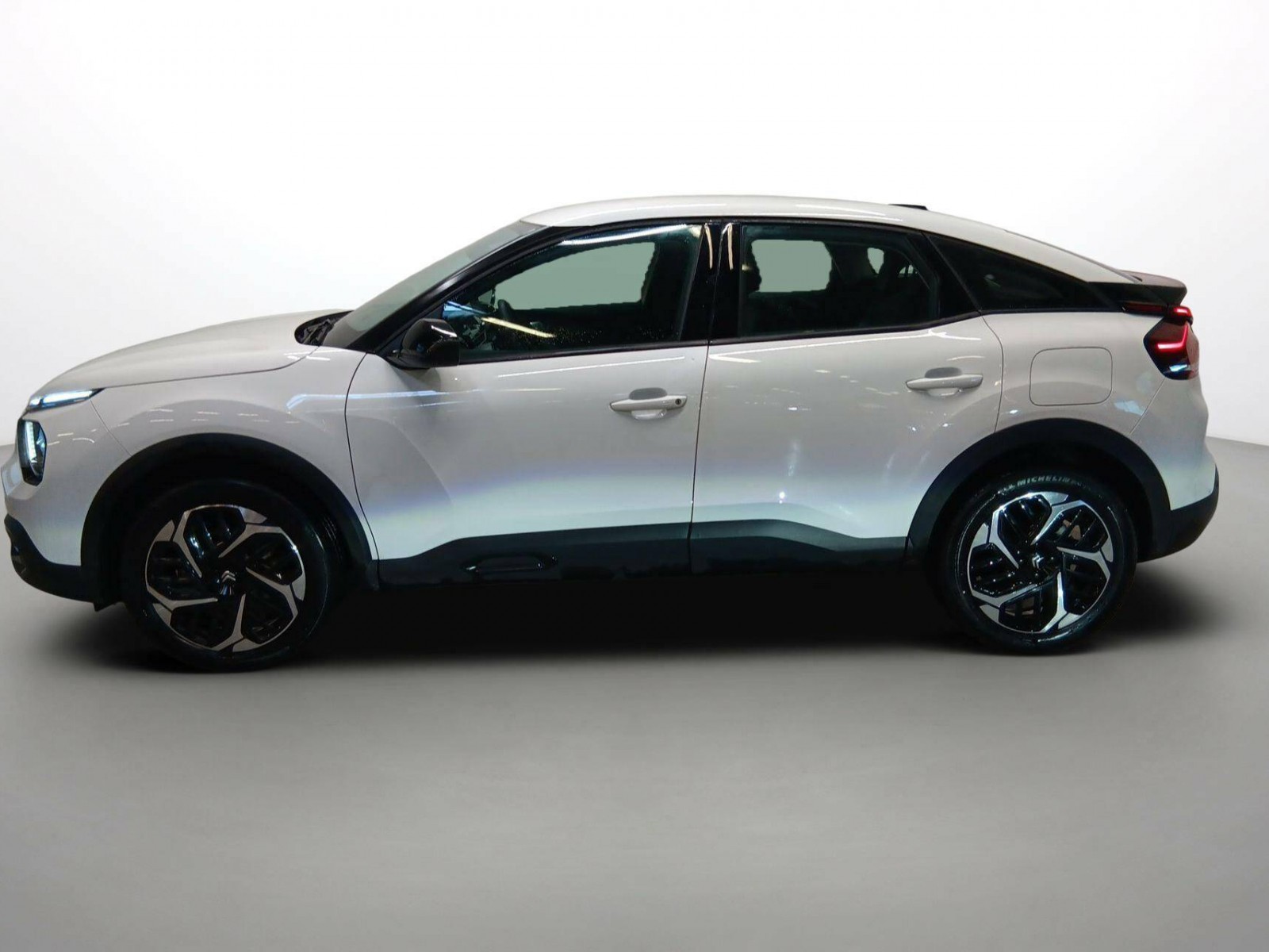 CITROEN - C4 - #217250 - 16