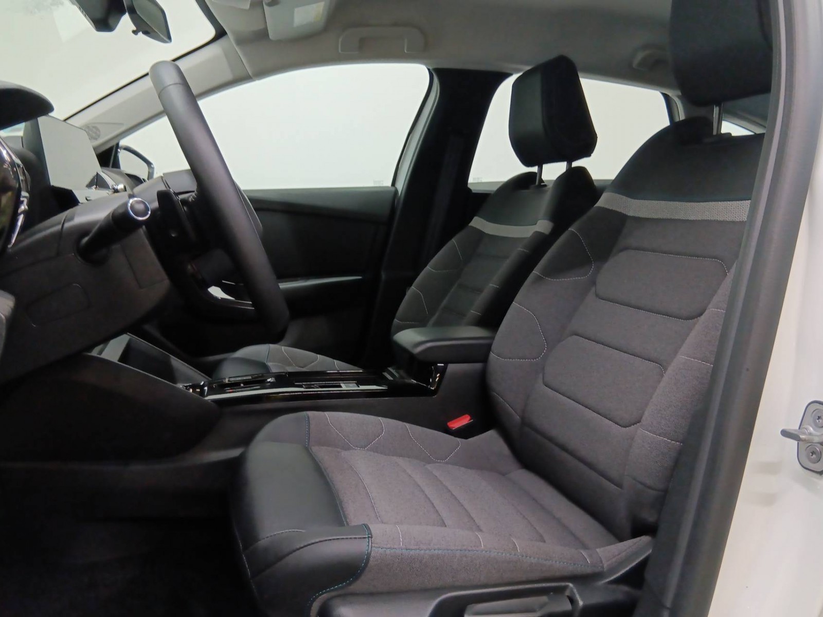 CITROEN - C4 - #217250 - 7