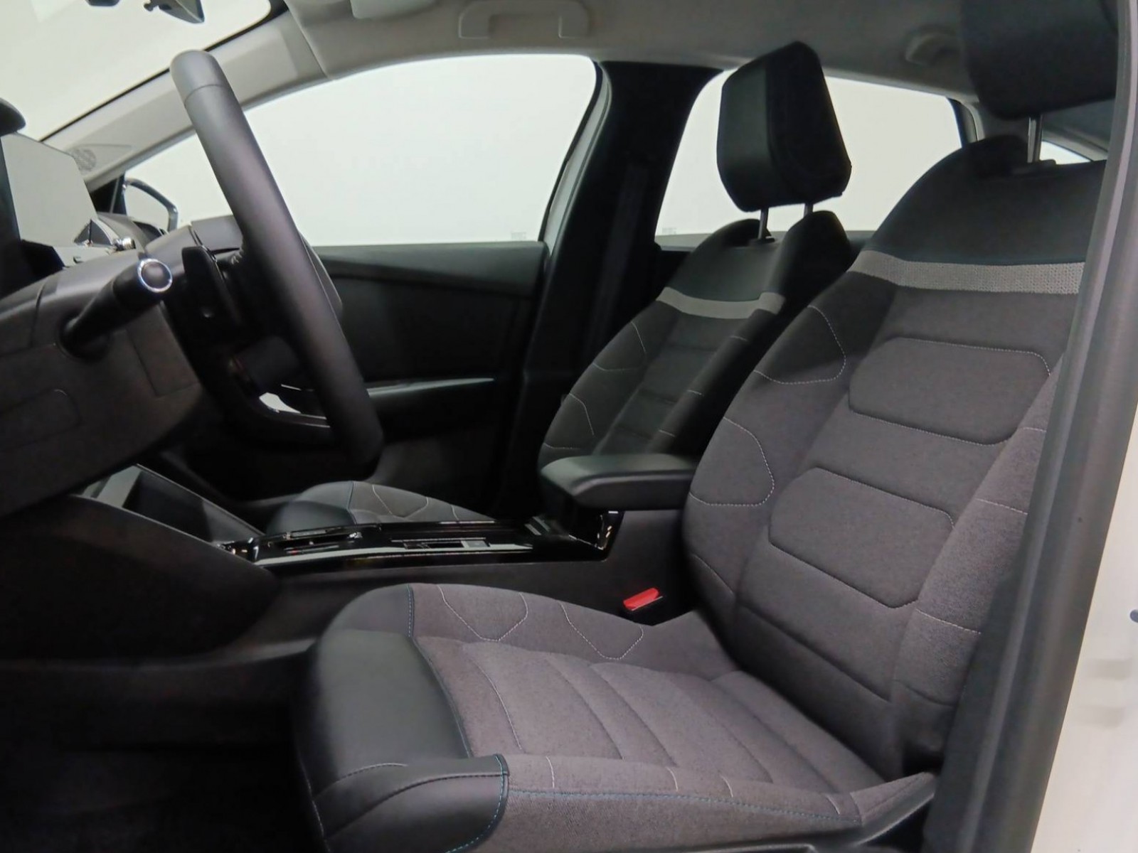 CITROEN - C4 - #217250 - 24