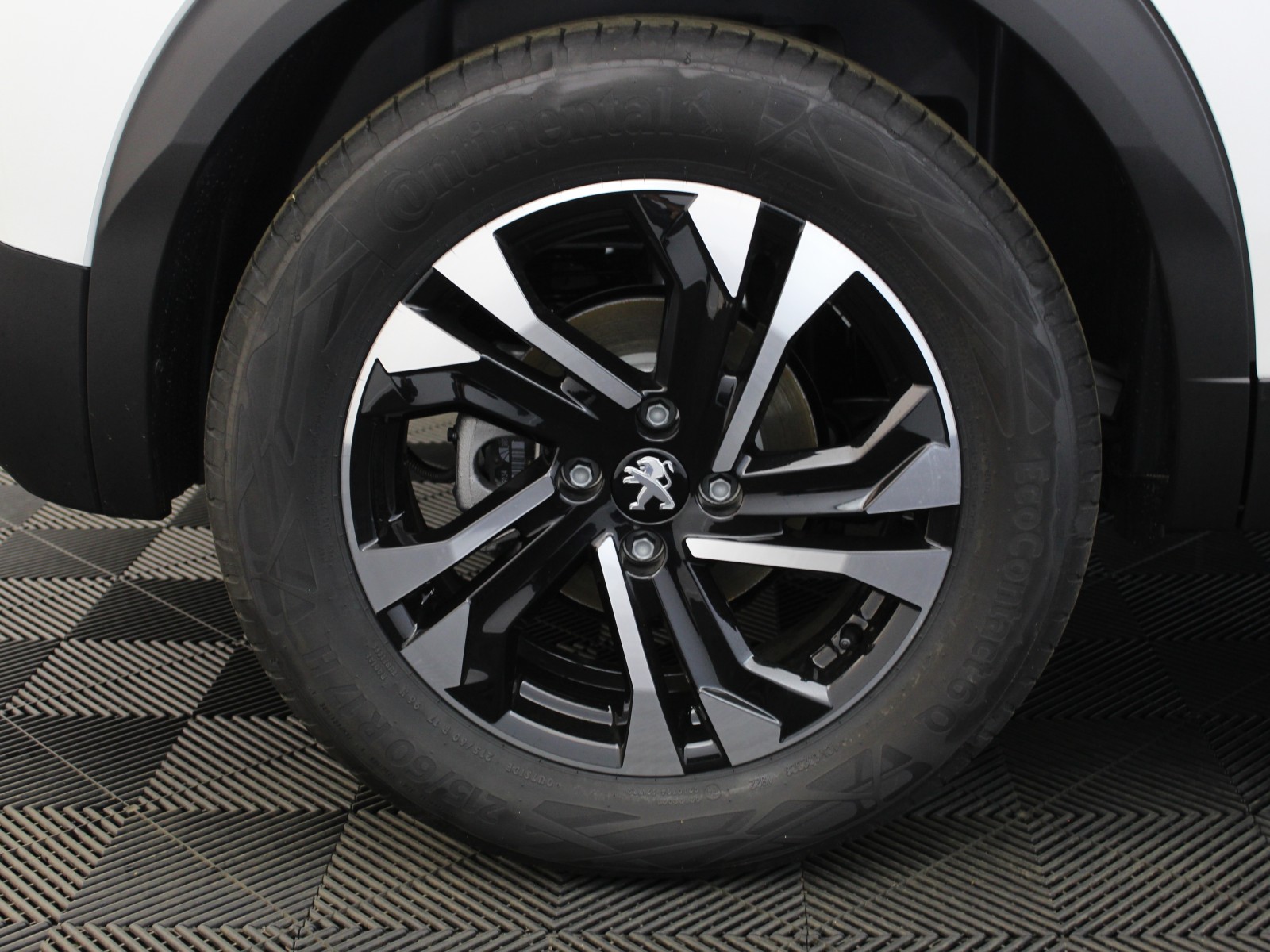 PEUGEOT - 2008 - #181225 - 6