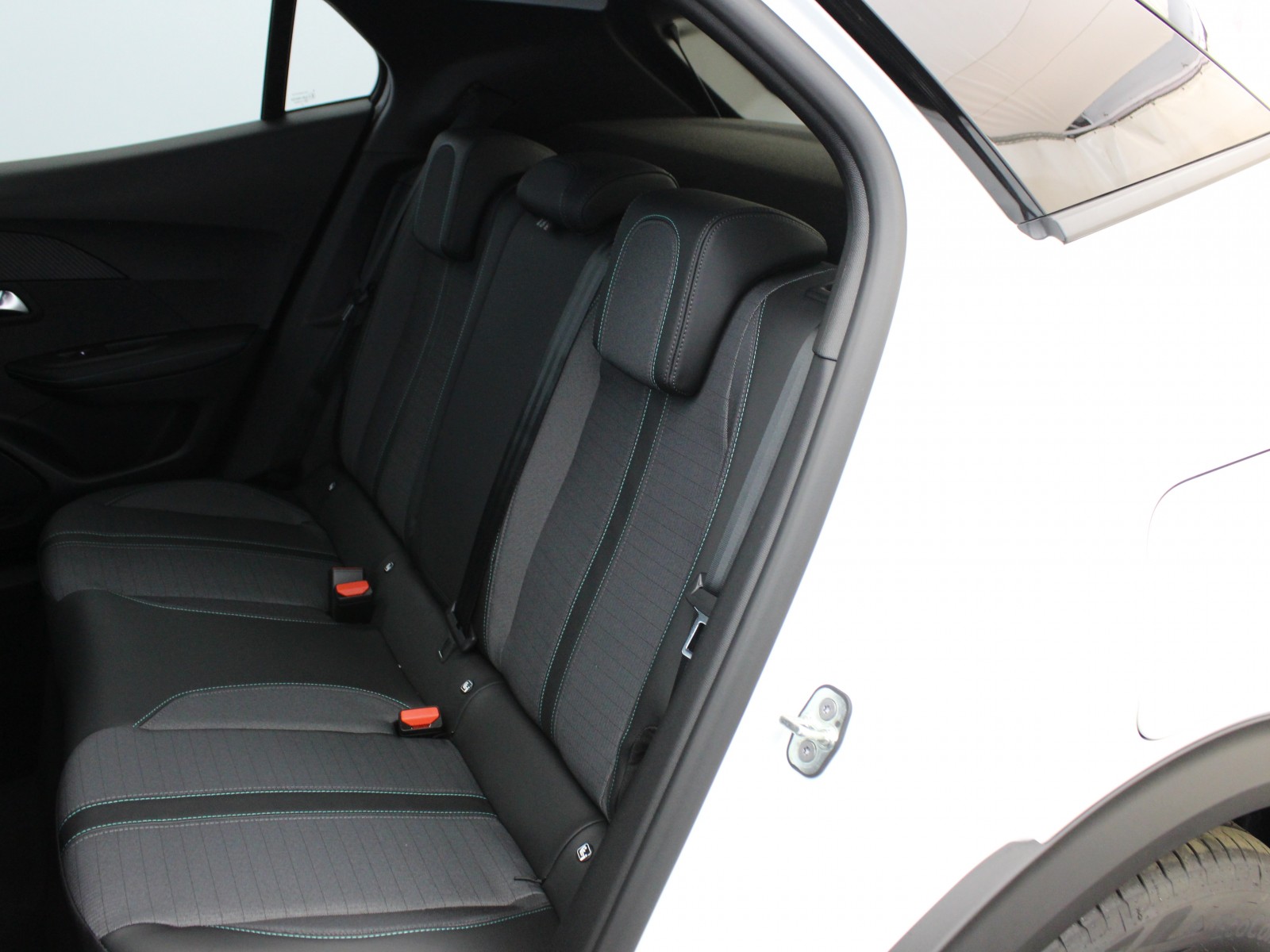 PEUGEOT - 2008 - #181225 - 8