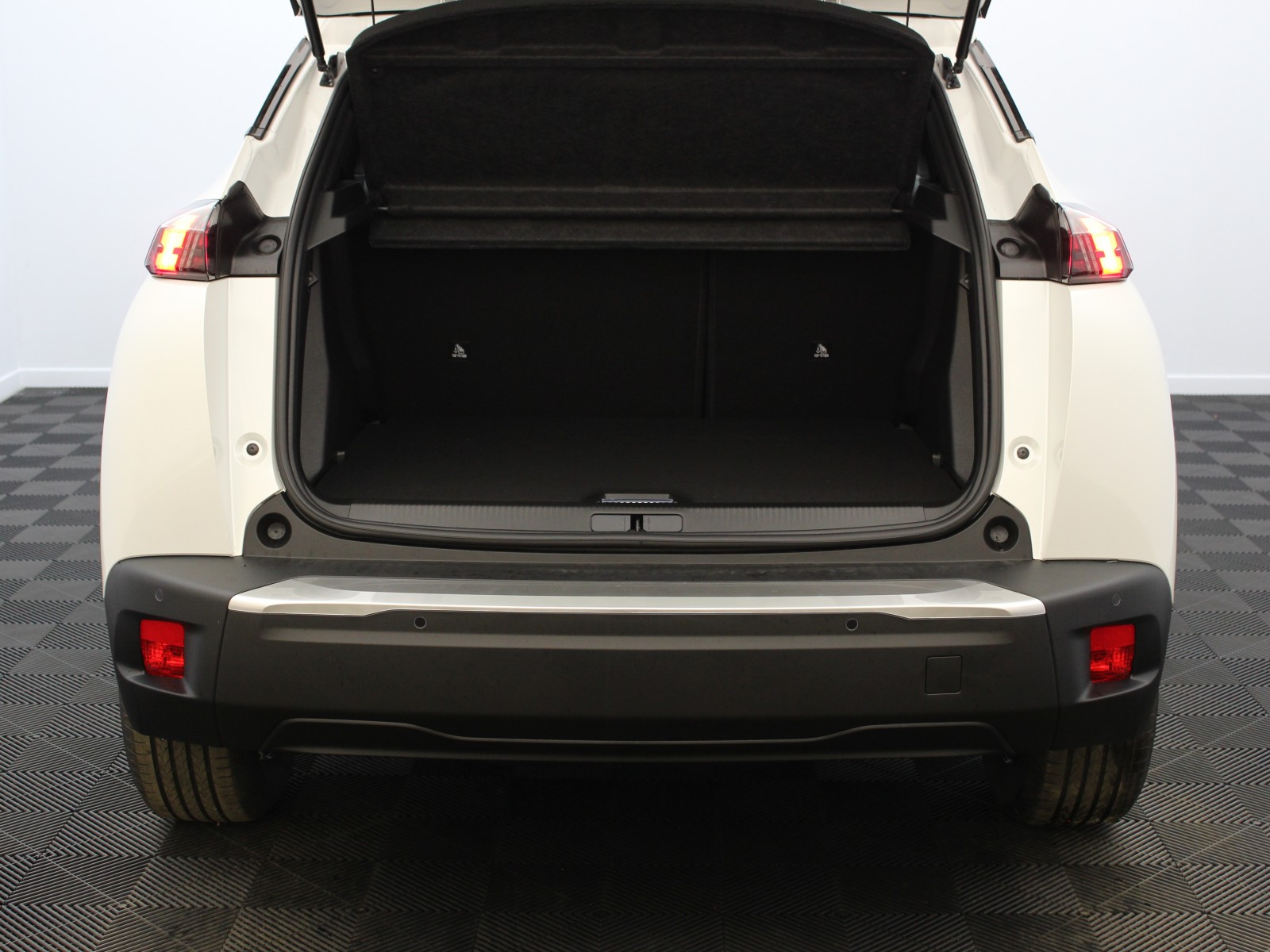 PEUGEOT - 2008 - #181225 - 13