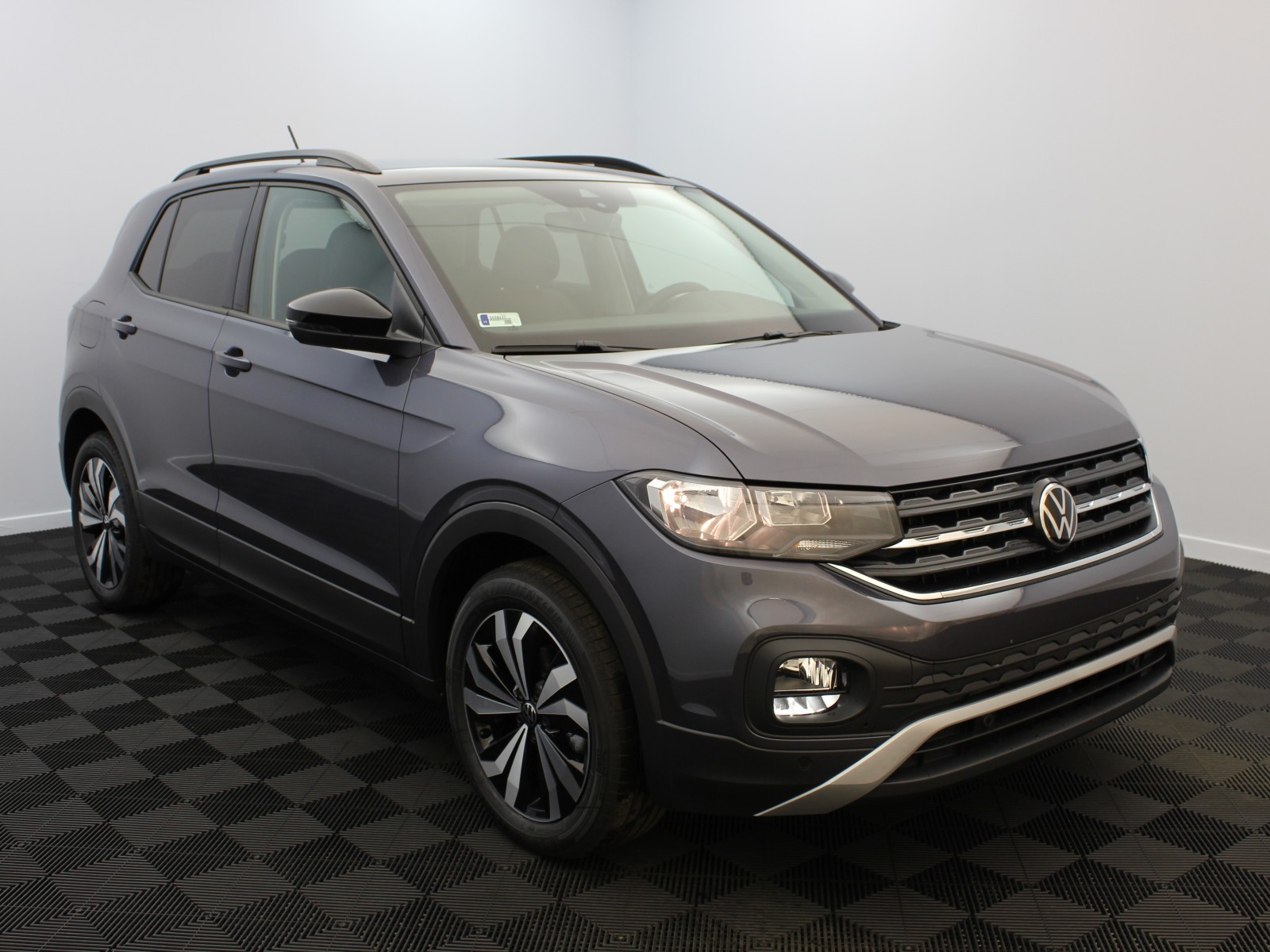 VOLKSWAGEN - T-CROSS - #181486 - 1