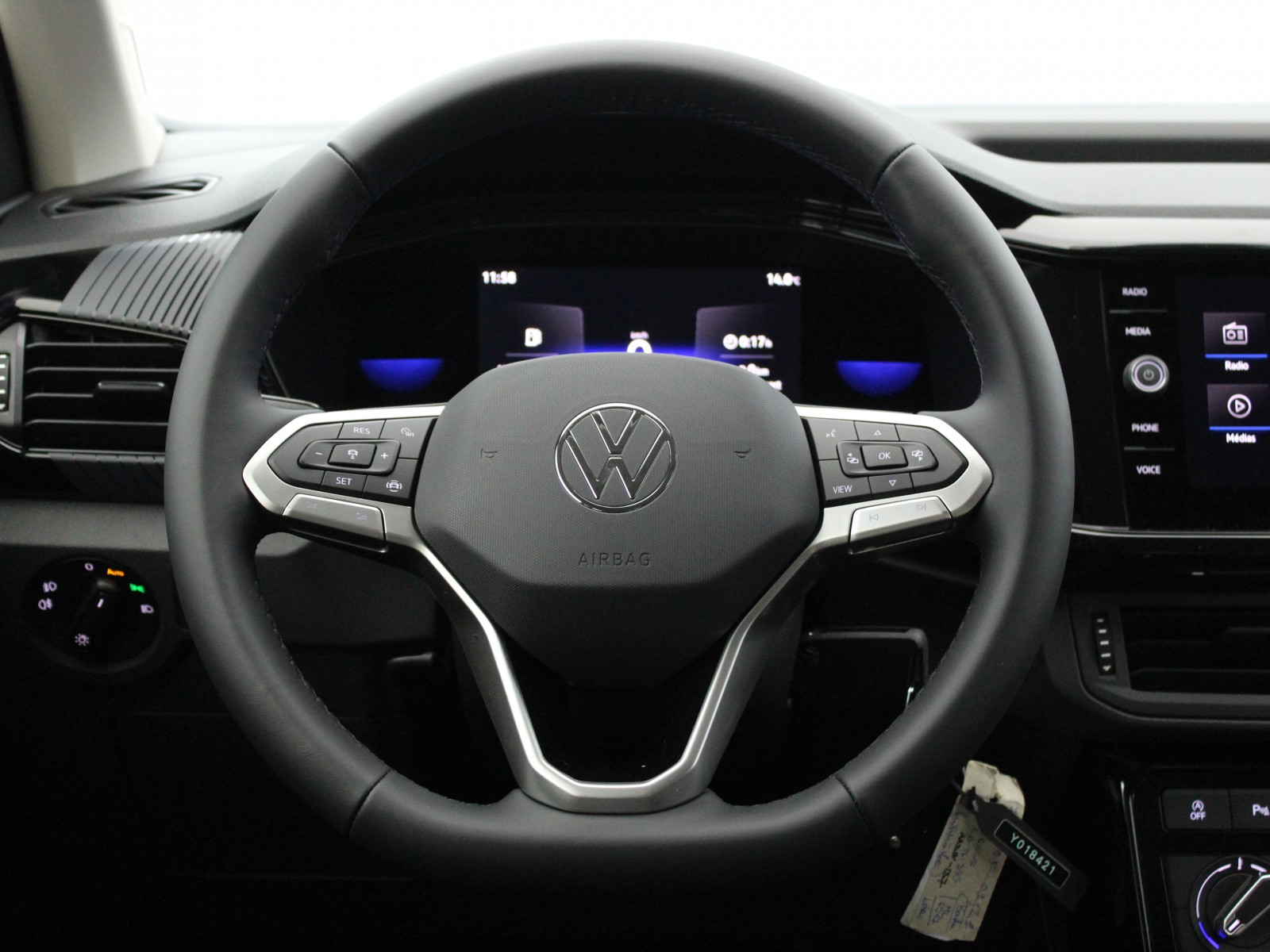 VOLKSWAGEN - T-CROSS - #181486 - 10