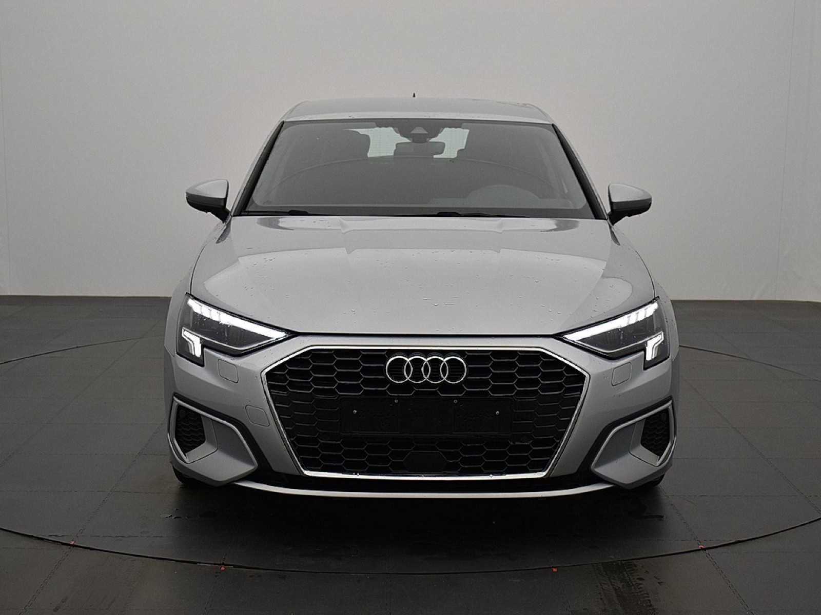 AUDI - A3 SPORTBACK - #181538 - 4