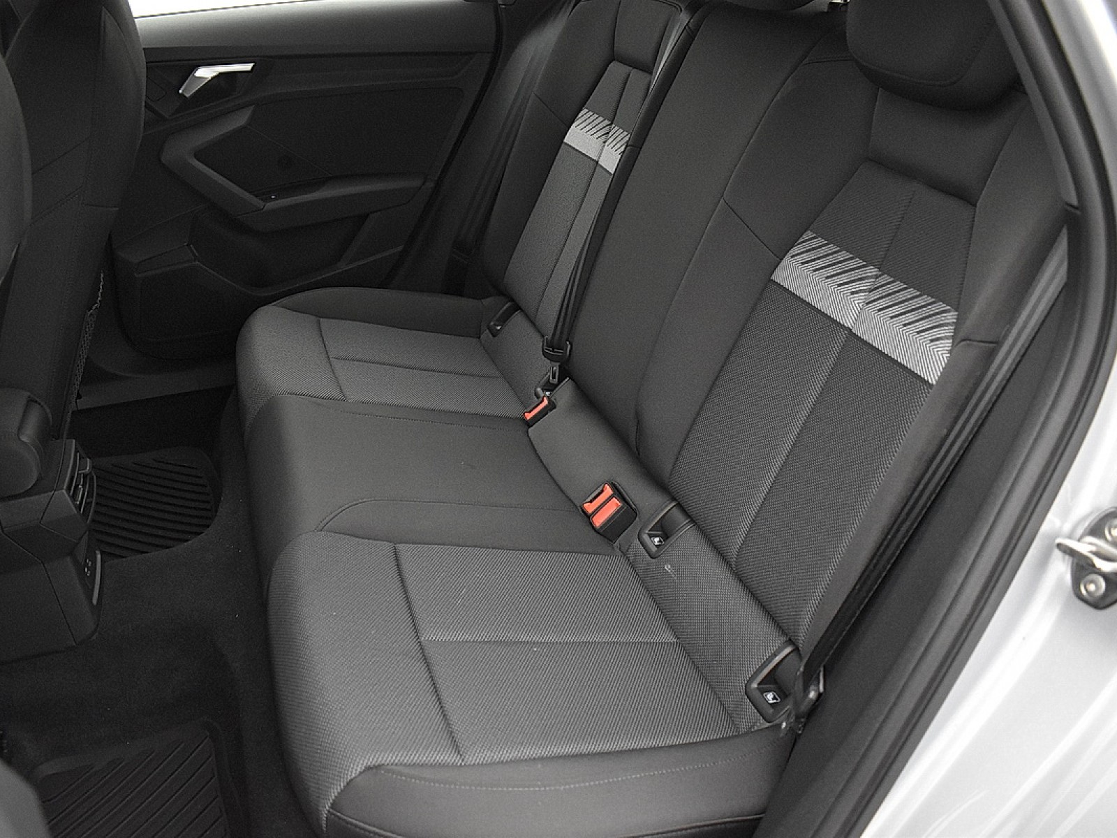 AUDI - A3 SPORTBACK - #181538 - 8