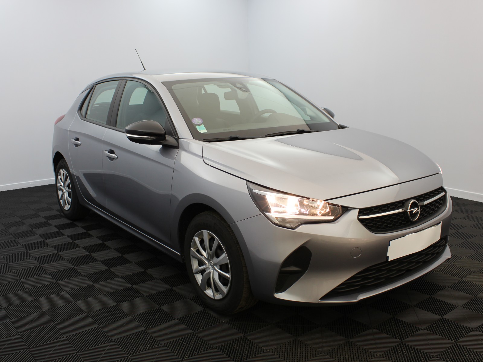 OPEL - CORSA - #181098 - 1