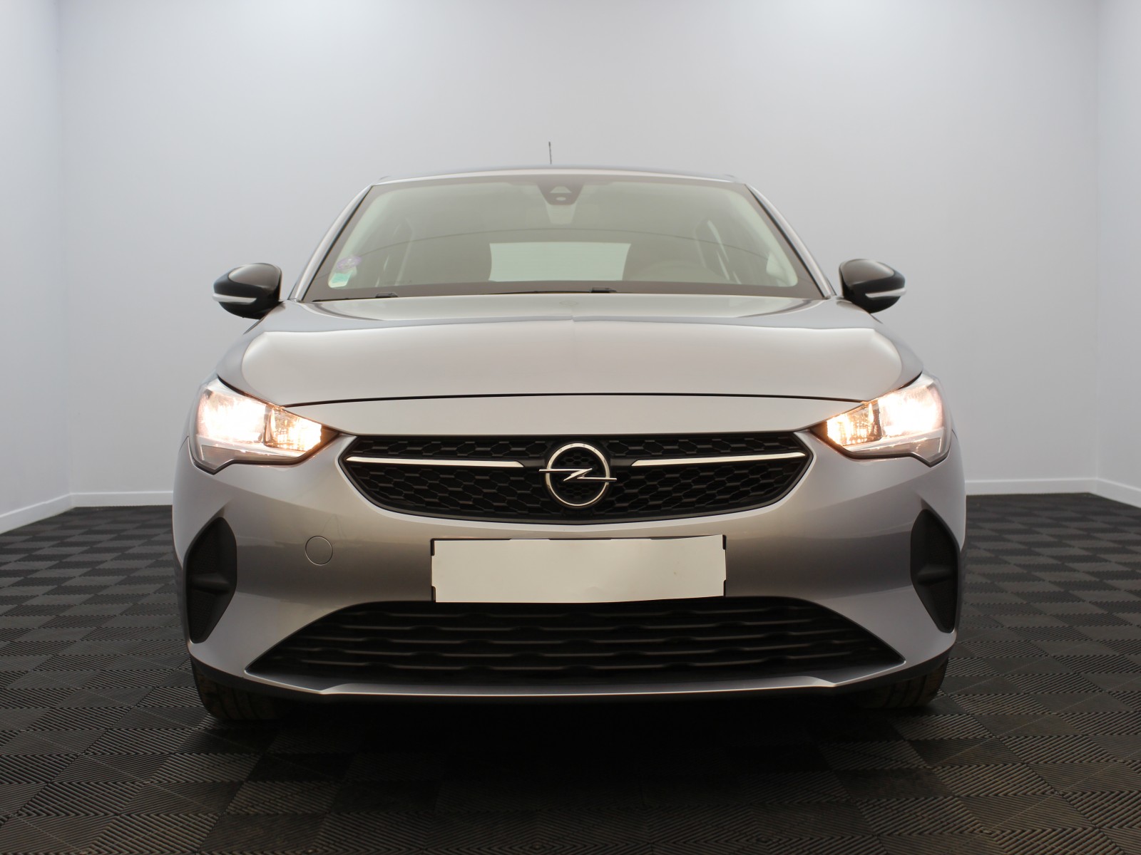 OPEL - CORSA - #181098 - 4