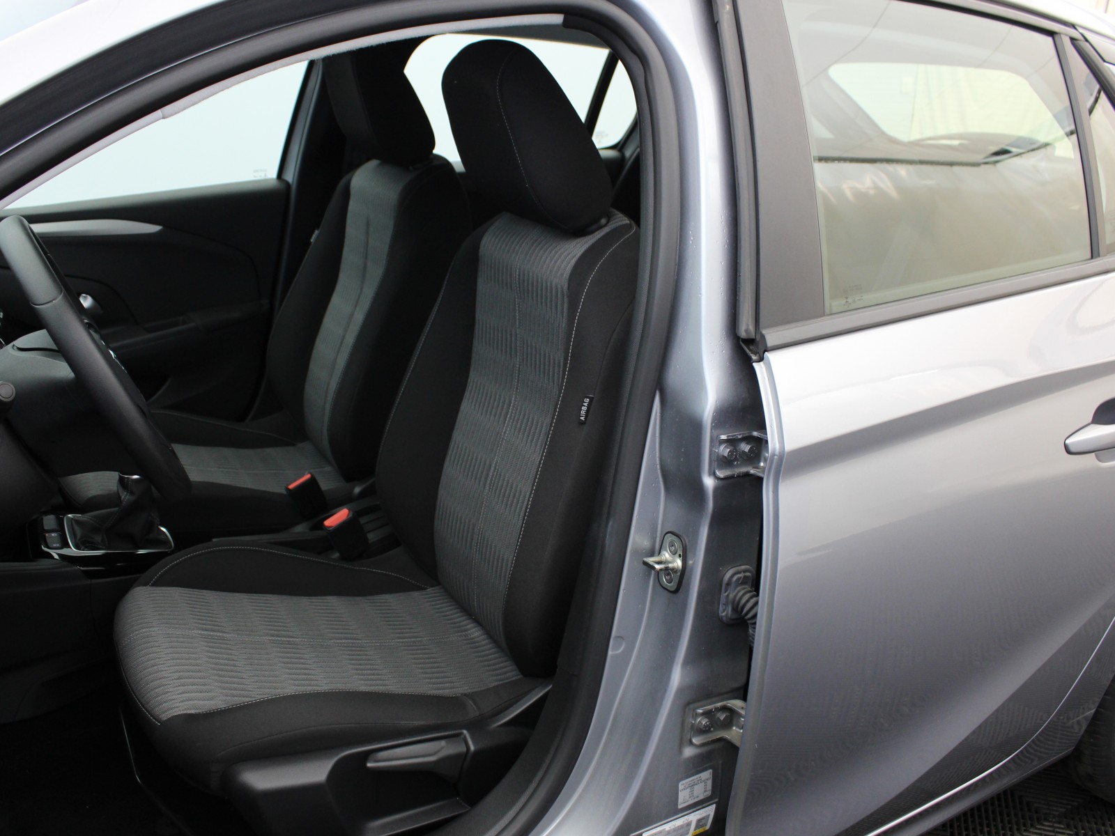 OPEL - CORSA - #181098 - 7