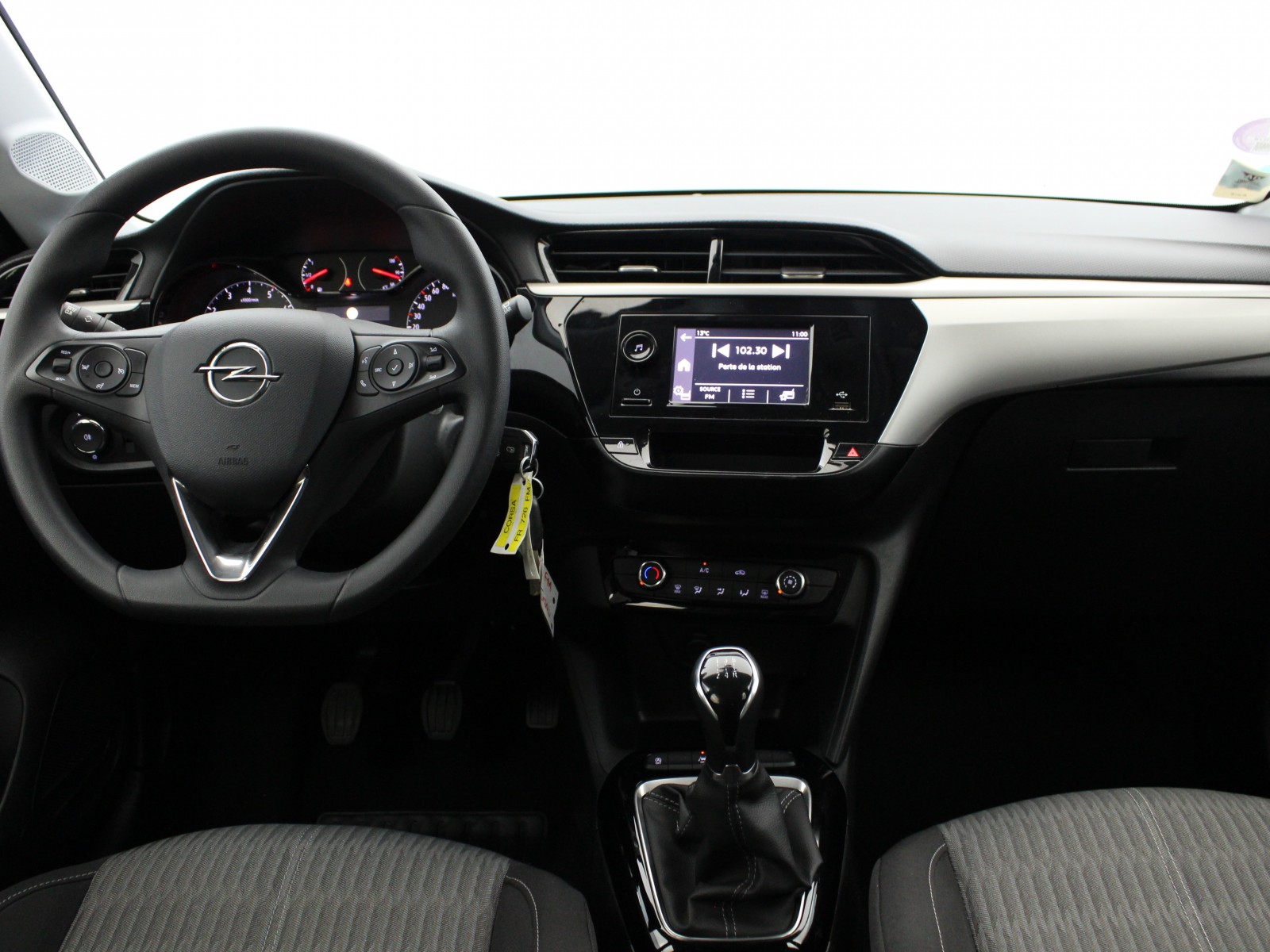OPEL - CORSA - #181098 - 14