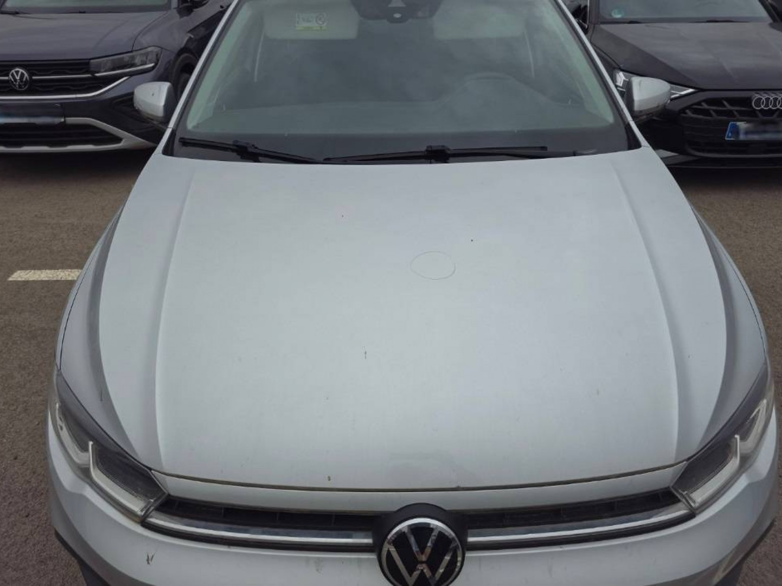 VOLKSWAGEN - POLO - #842797 - 21