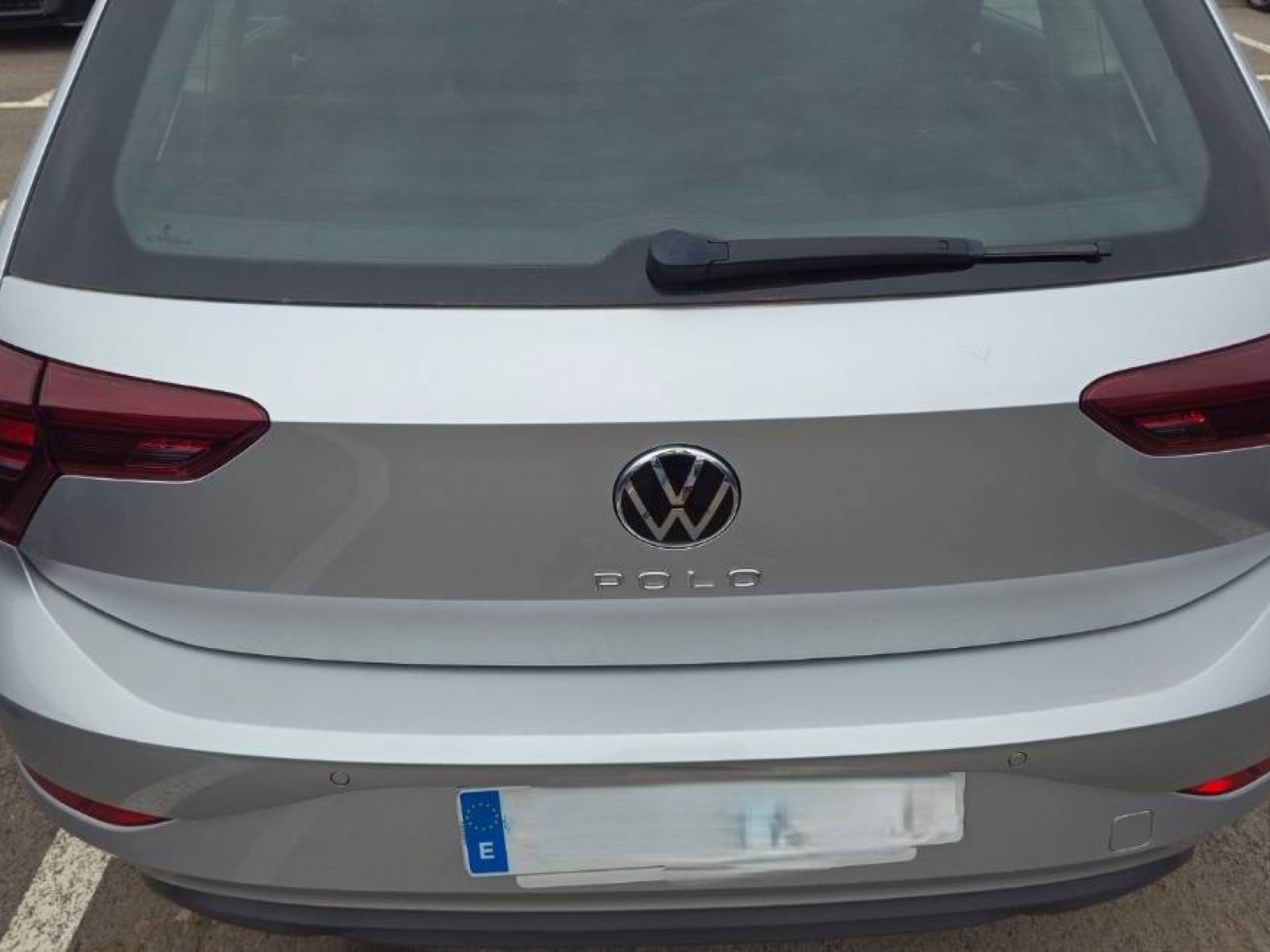 VOLKSWAGEN - POLO - #842797 - 23