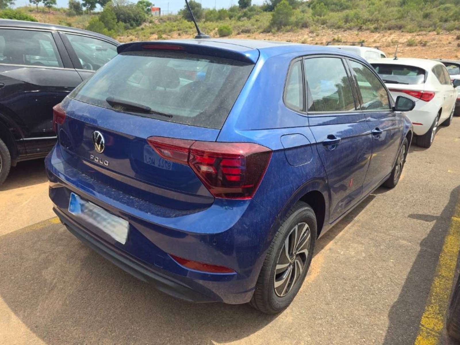 VOLKSWAGEN - POLO - #842755 - 4