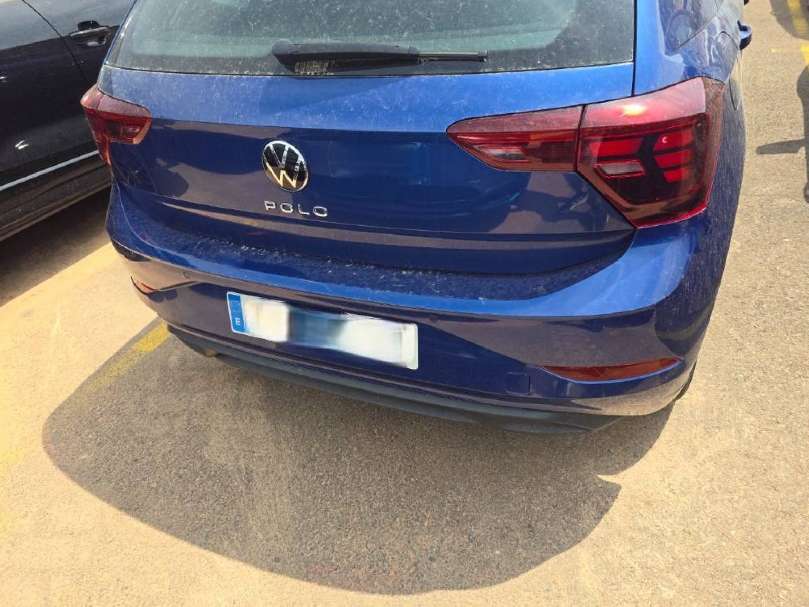 VOLKSWAGEN - POLO - #842755 - 23