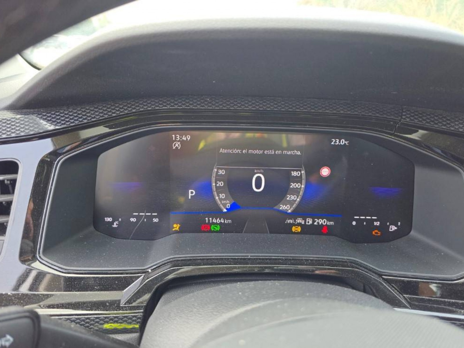 VOLKSWAGEN - POLO - #842796 - 6