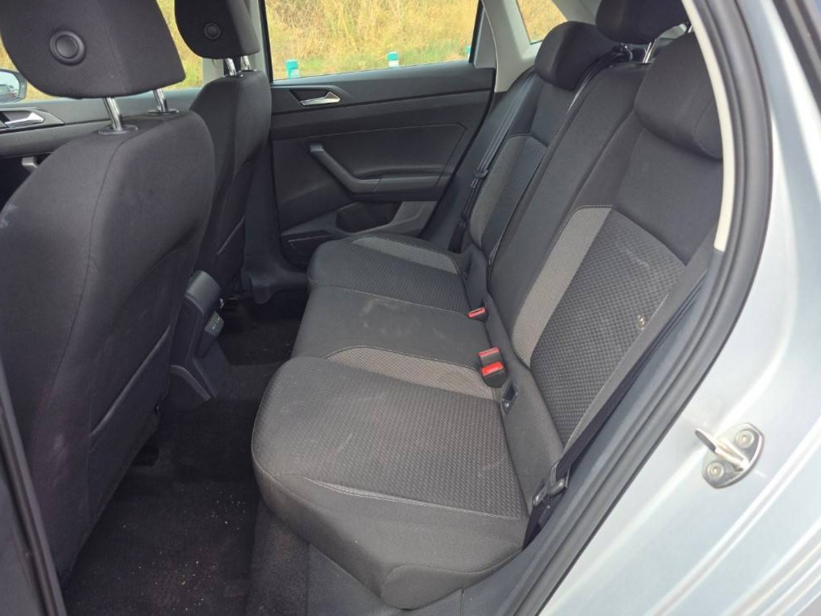 VOLKSWAGEN - POLO - #842796 - 10
