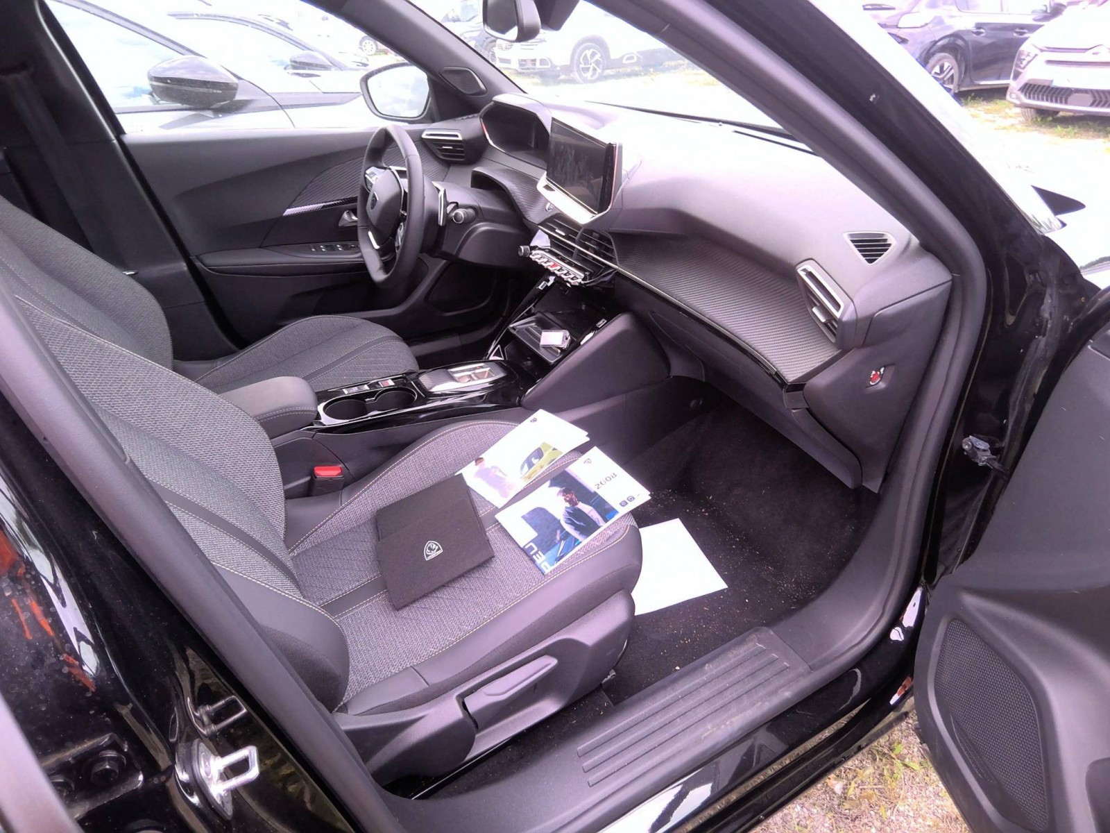 PEUGEOT - 2008 - #842903 - 5