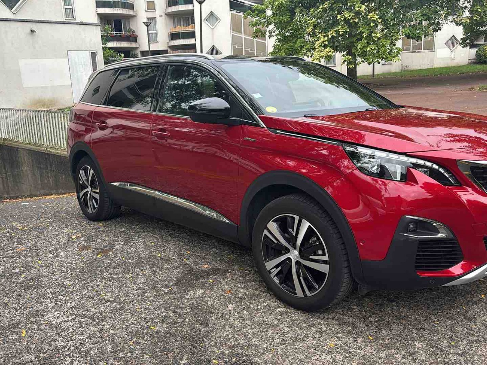 PEUGEOT - 5008 - #842951 - 6