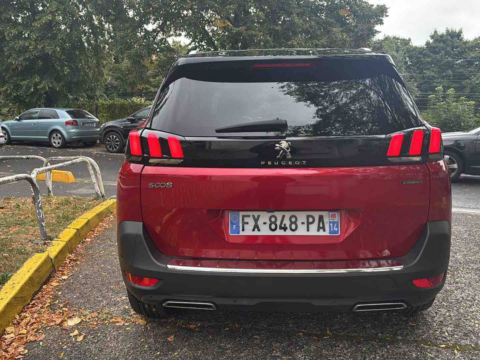 PEUGEOT - 5008 - #842951 - 8