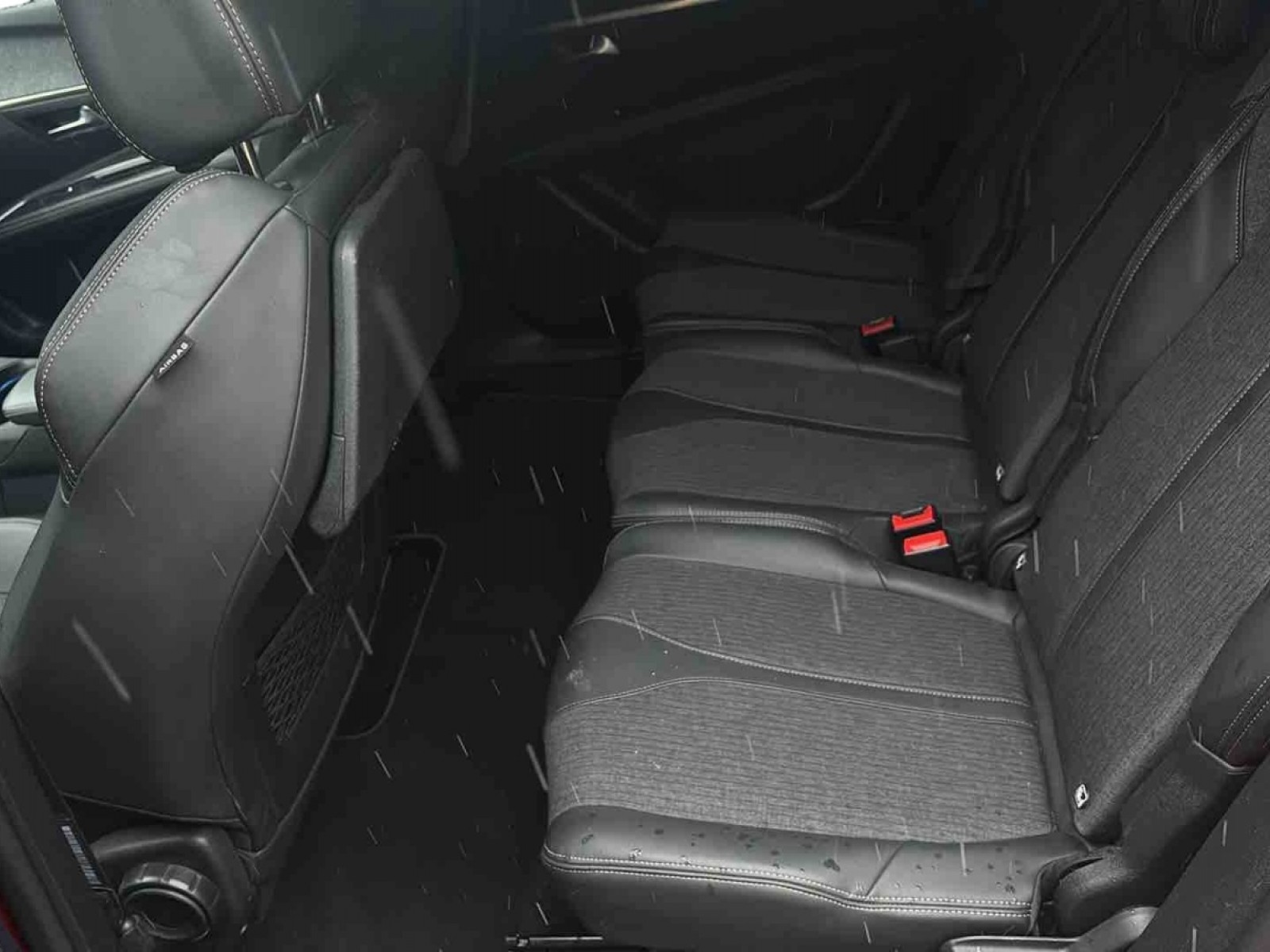 PEUGEOT - 5008 - #842951 - 1