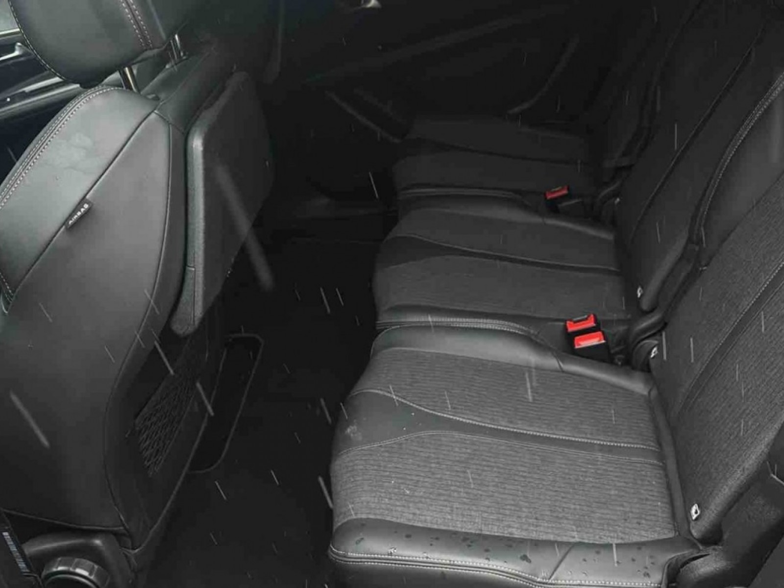 PEUGEOT - 5008 - #842951 - 27