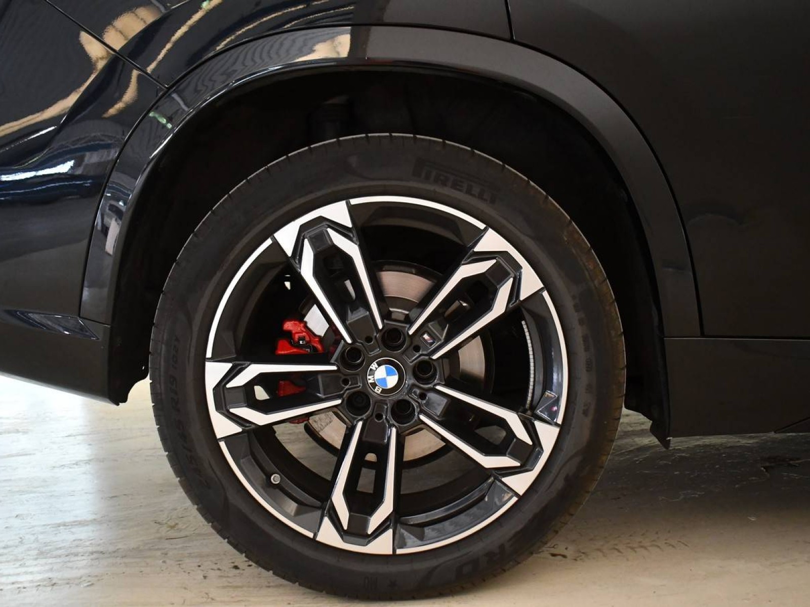 BMW - X1 U11 - #843186 - 17