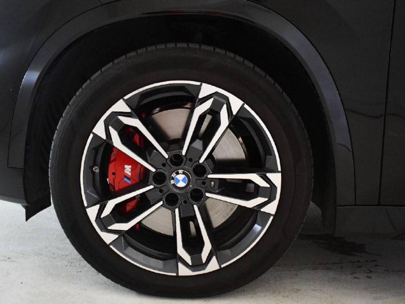 BMW - X1 U11 - #843201 - 8
