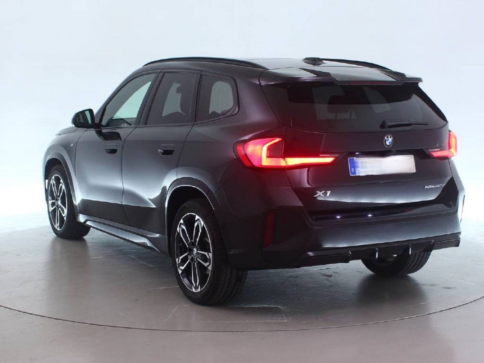 BMW - X1 U11 - #843201 - 15