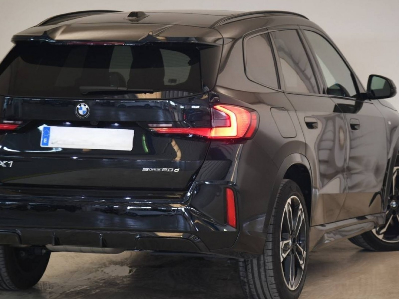 BMW - X1 U11 - #843186 - 23
