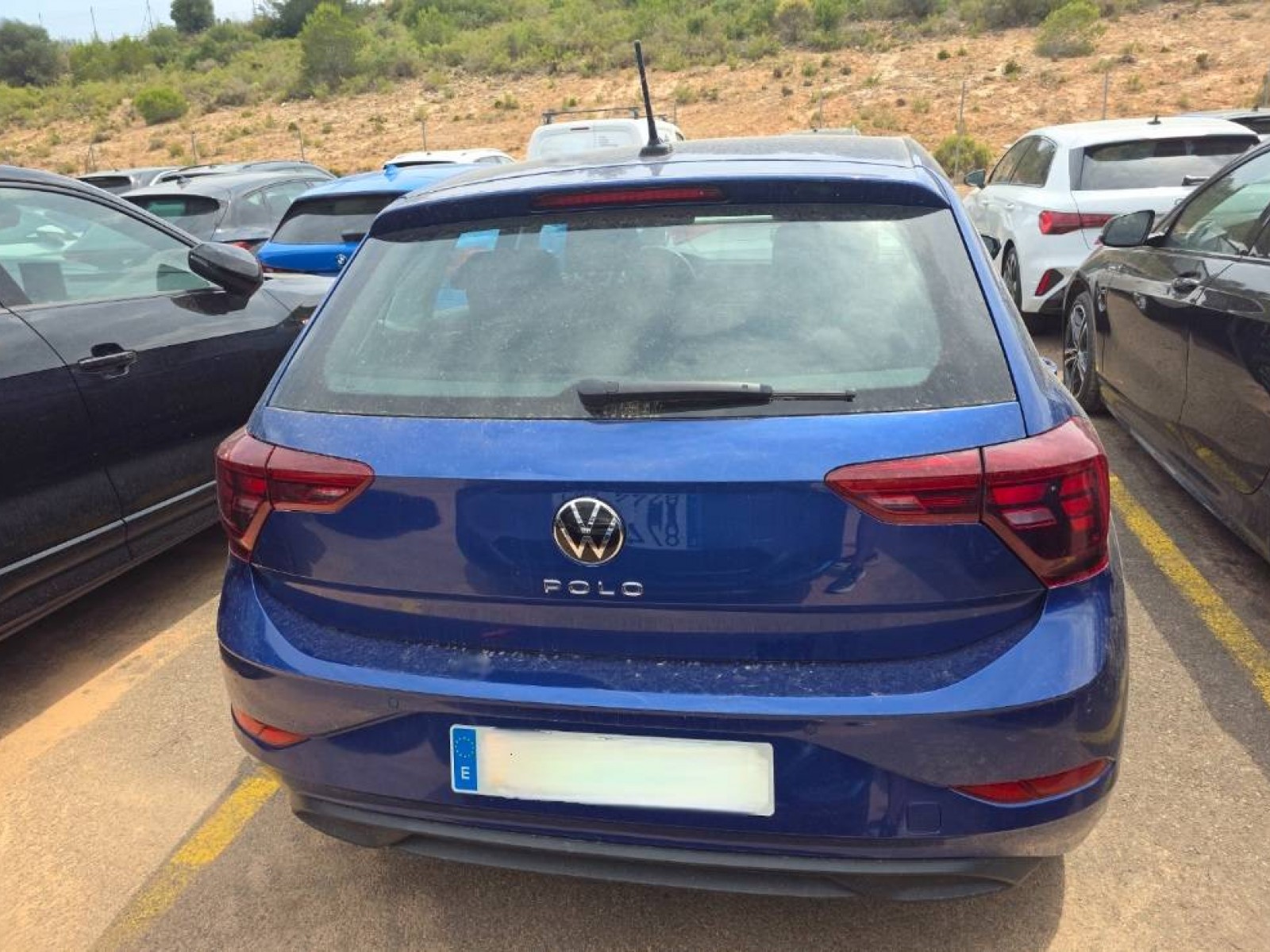 VOLKSWAGEN - POLO - #842755 - 41