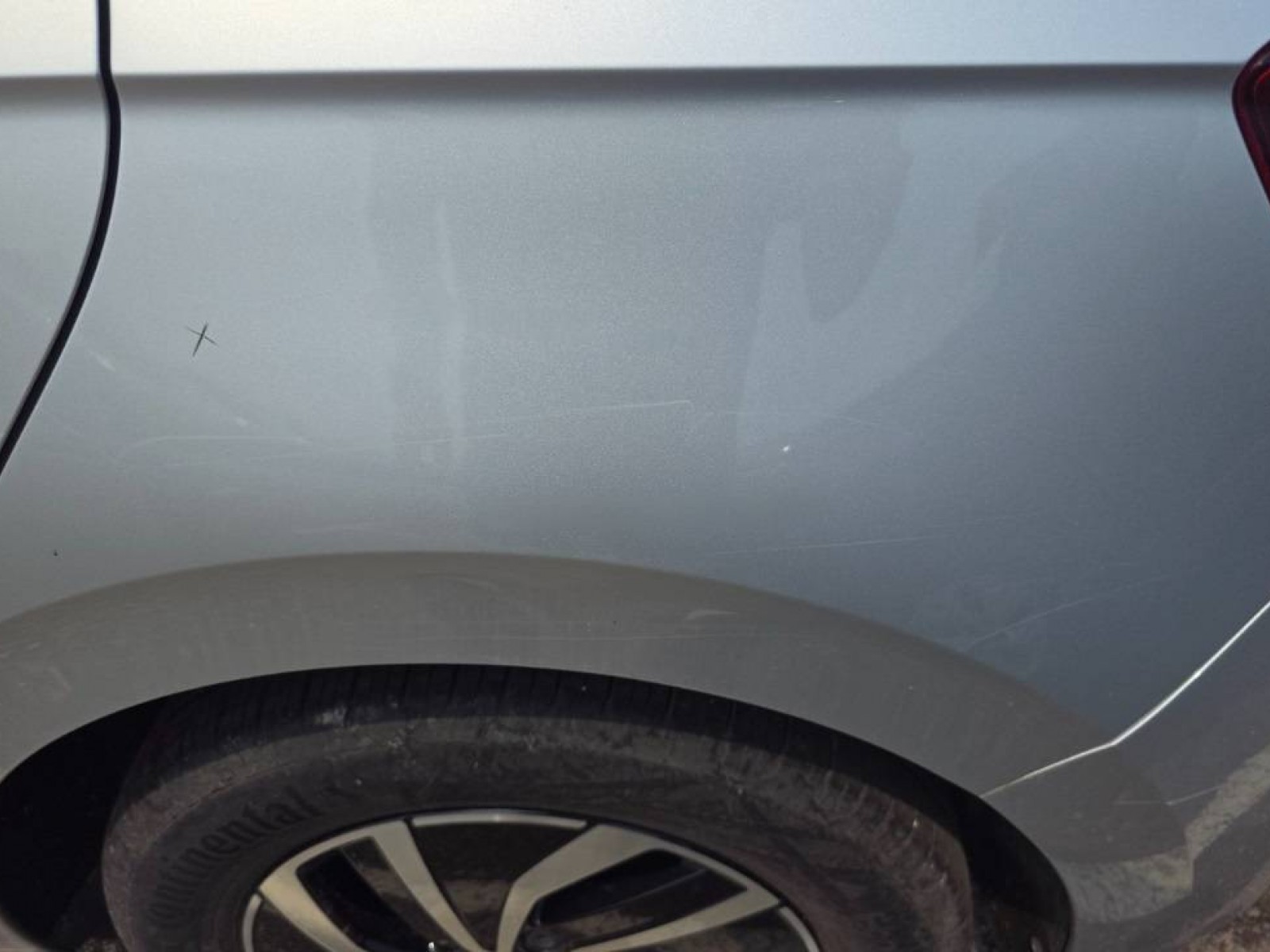 VOLKSWAGEN - POLO - #842796 - 32