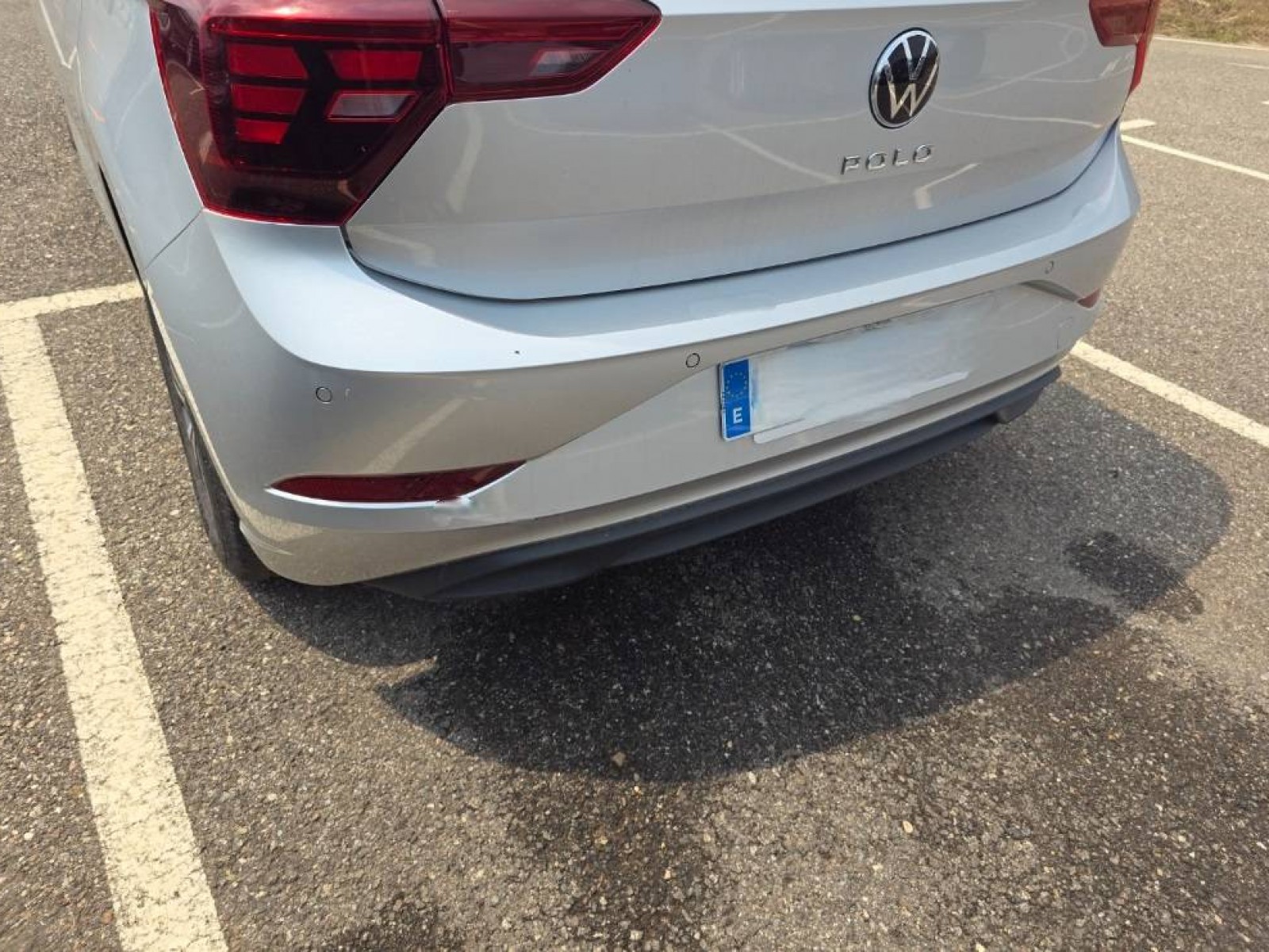 VOLKSWAGEN - POLO - #842796 - 31