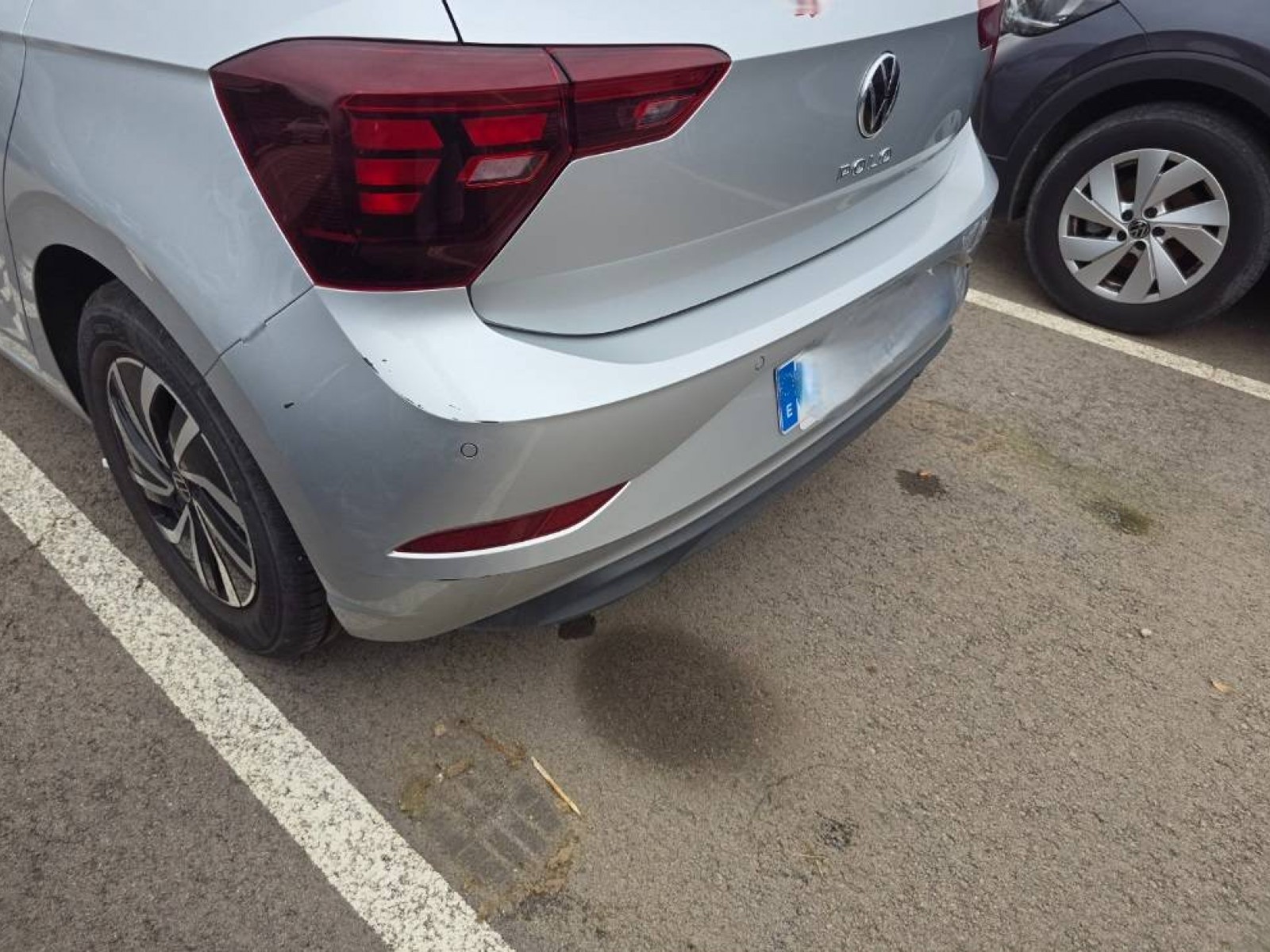 VOLKSWAGEN - POLO - #842797 - 31