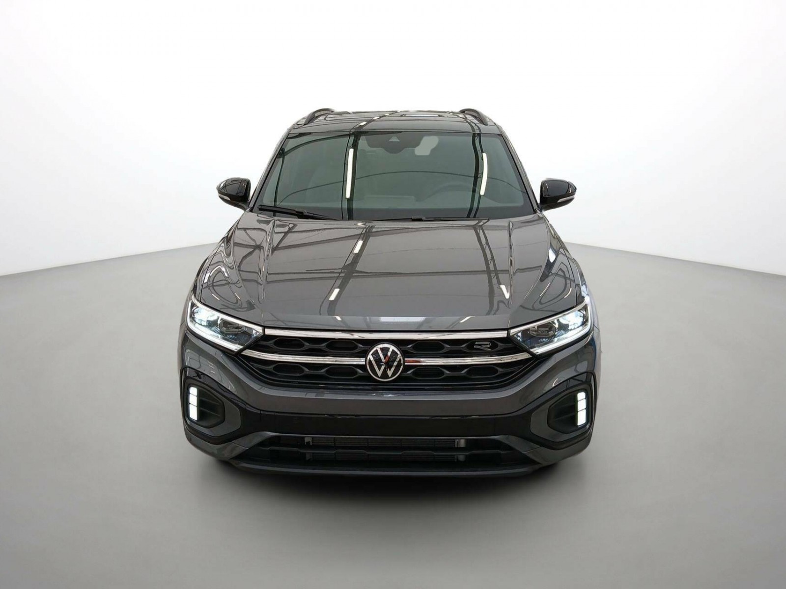 VOLKSWAGEN - T-ROC - #837751 - 4