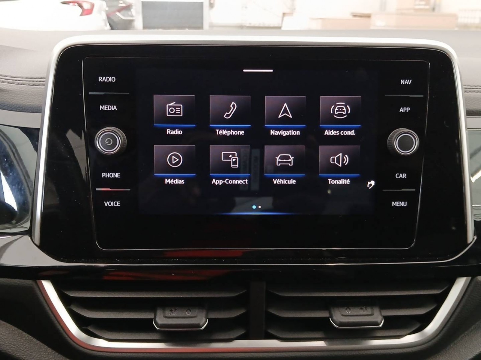 VOLKSWAGEN - T-ROC - #576075 - 11