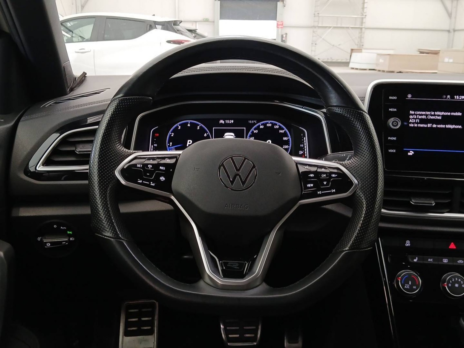 VOLKSWAGEN - T-ROC - #578277 - 10