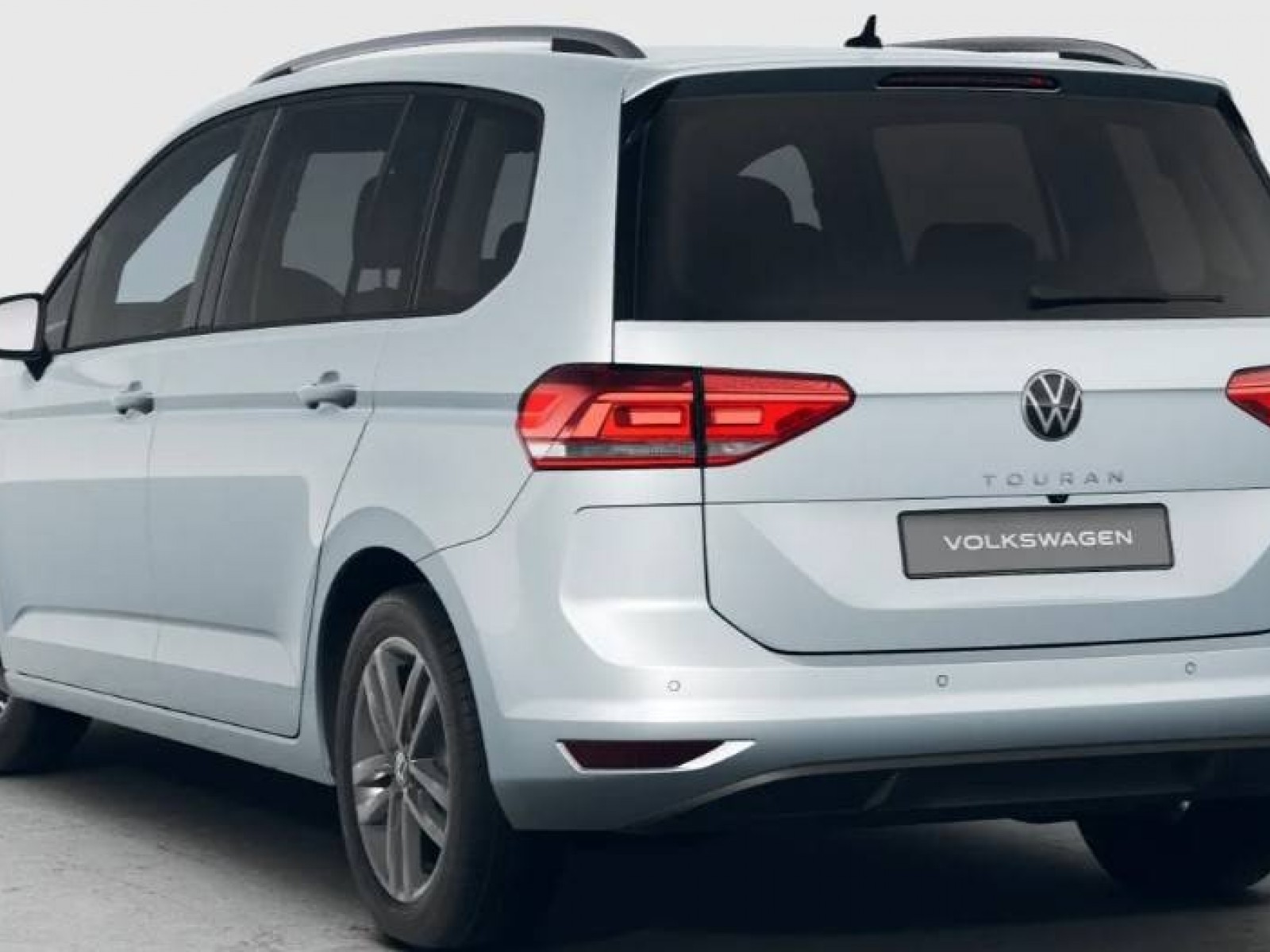 VOLKSWAGEN - TOURAN - #843603 - 1