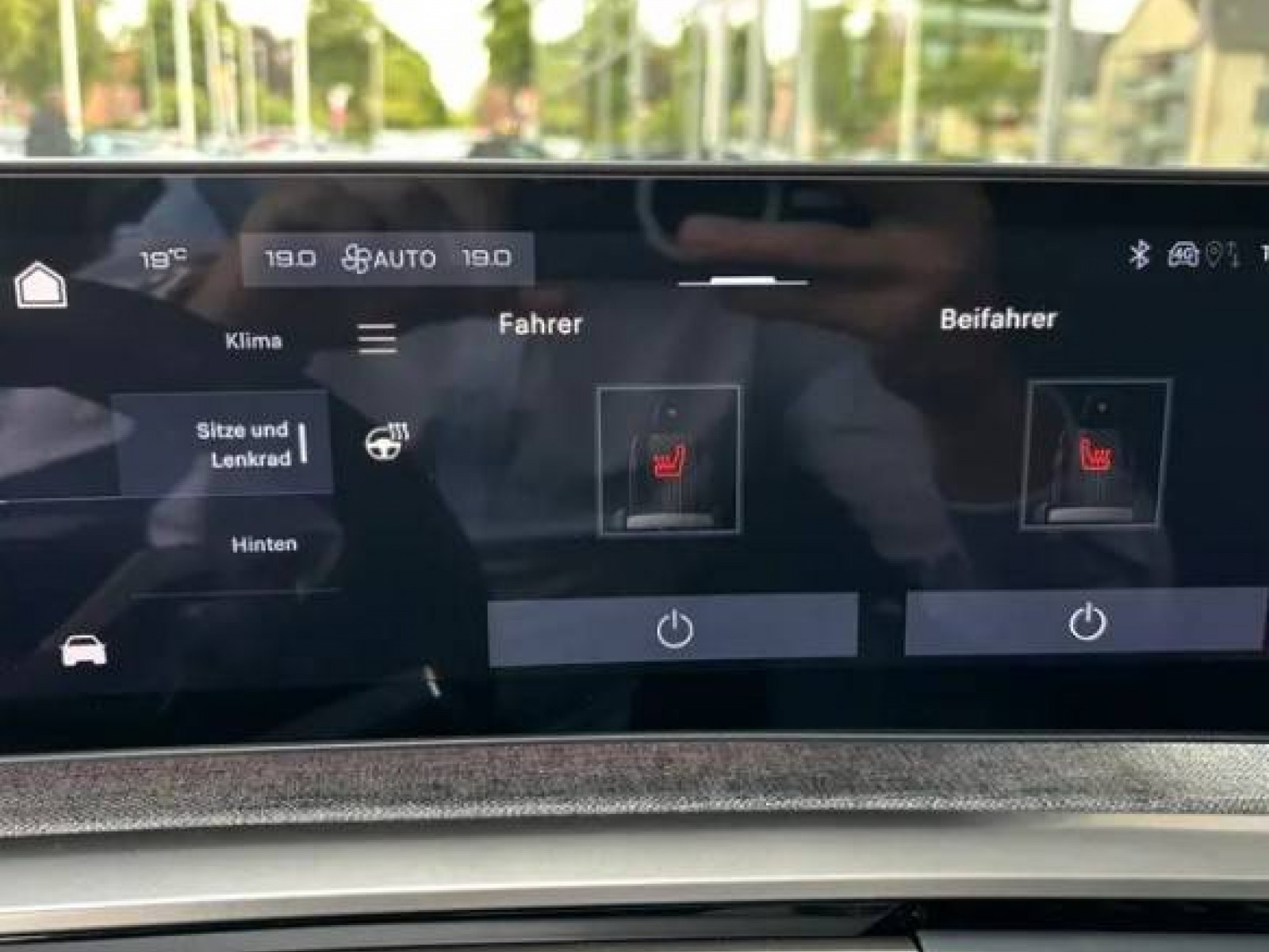 PEUGEOT - 5008 - #844037 - 4