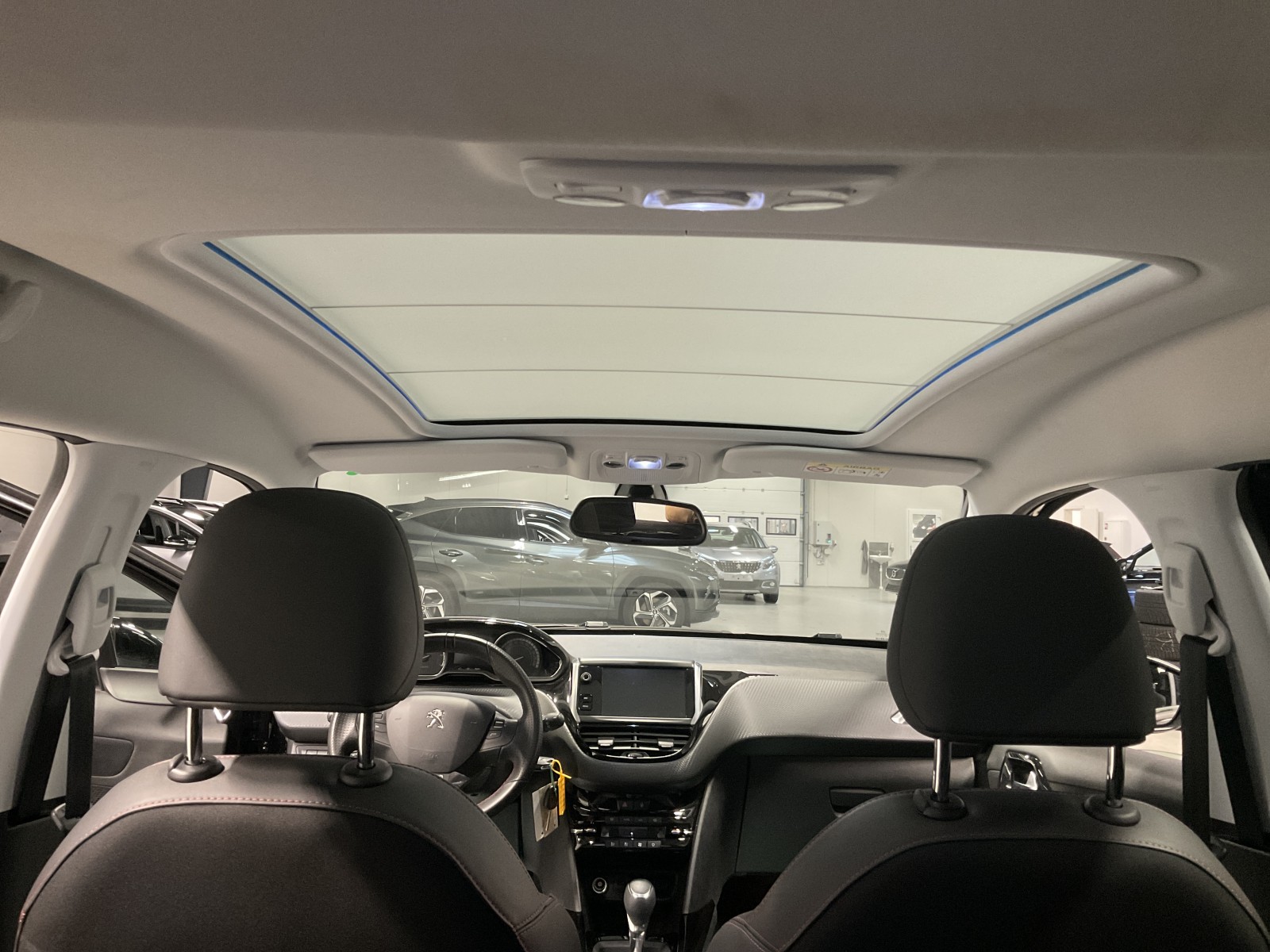 PEUGEOT - 2008 - #181767 - 16