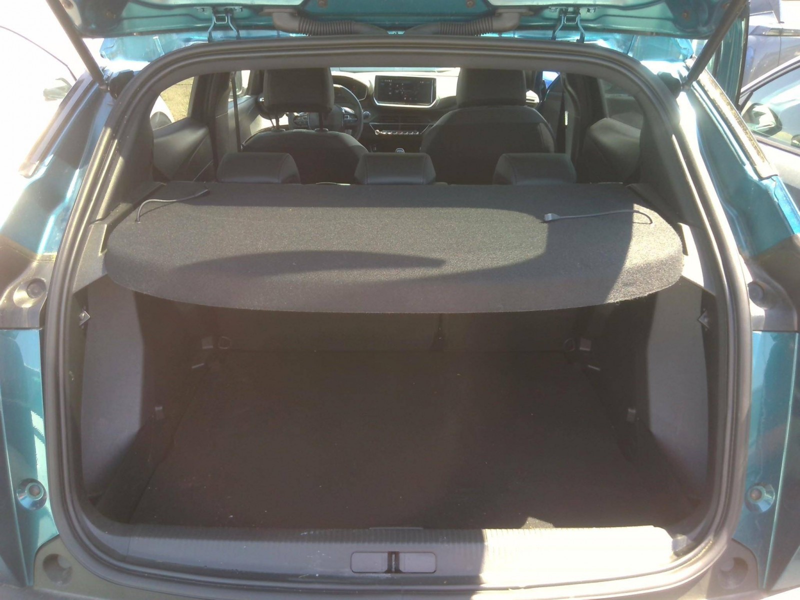 PEUGEOT - 2008 - #843964 - 5