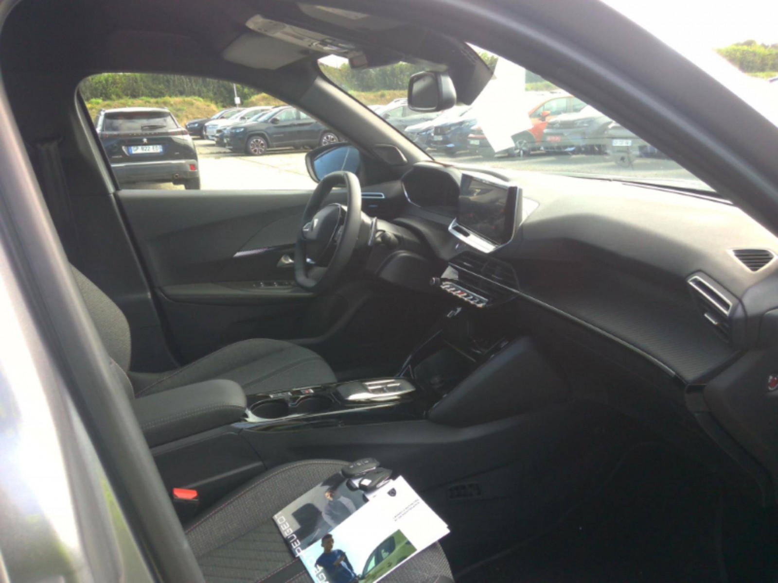 PEUGEOT - 2008 - #844003 - 2
