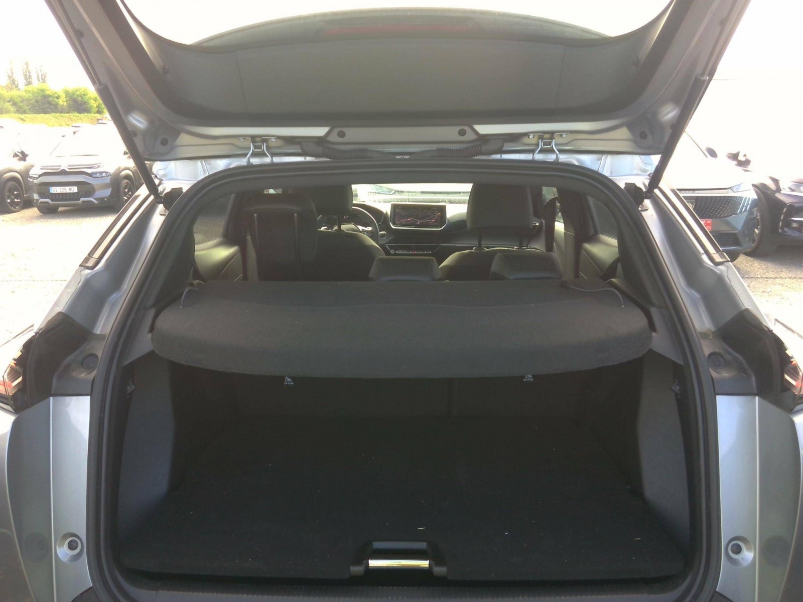 PEUGEOT - 2008 - #844003 - 3