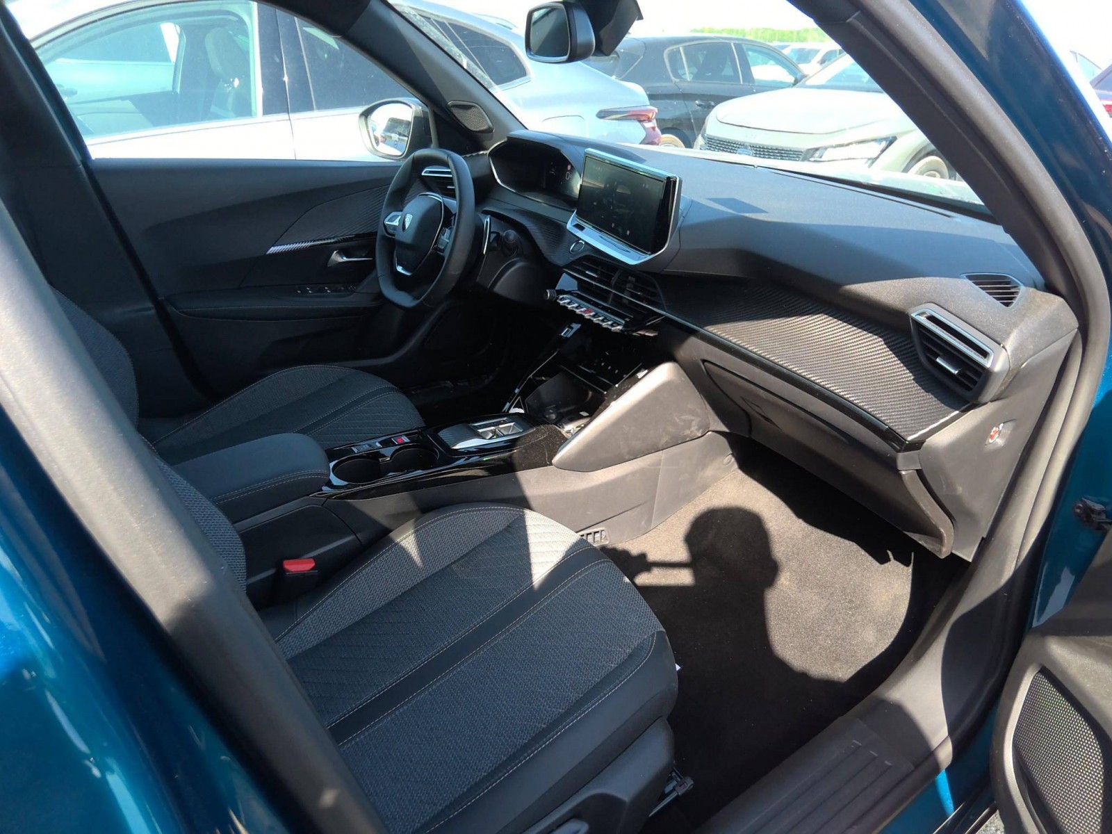 PEUGEOT - 2008 - #844005 - 2